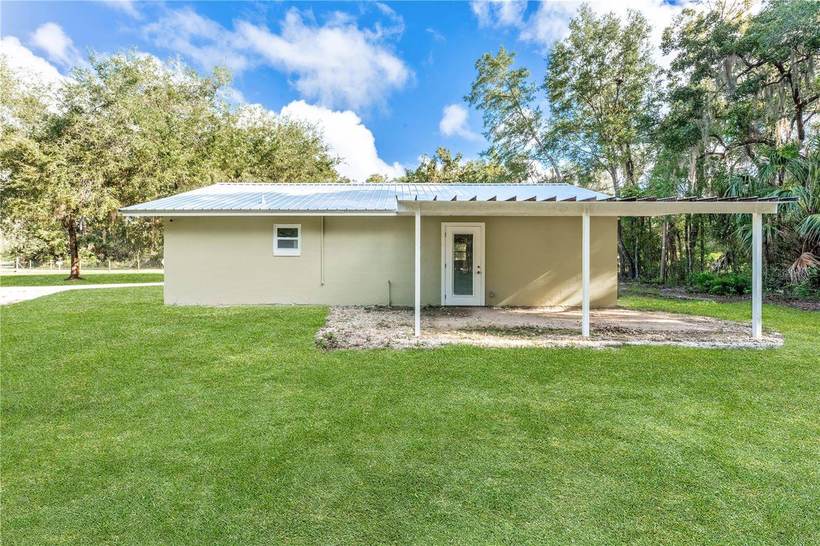 8030 SE 153RD ST, Inglis, FL 34449