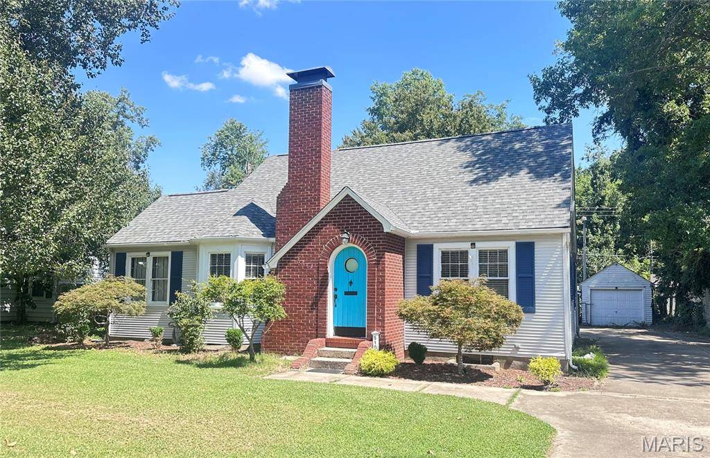 910 N Kingshighway ST, Sikeston, MO 63801