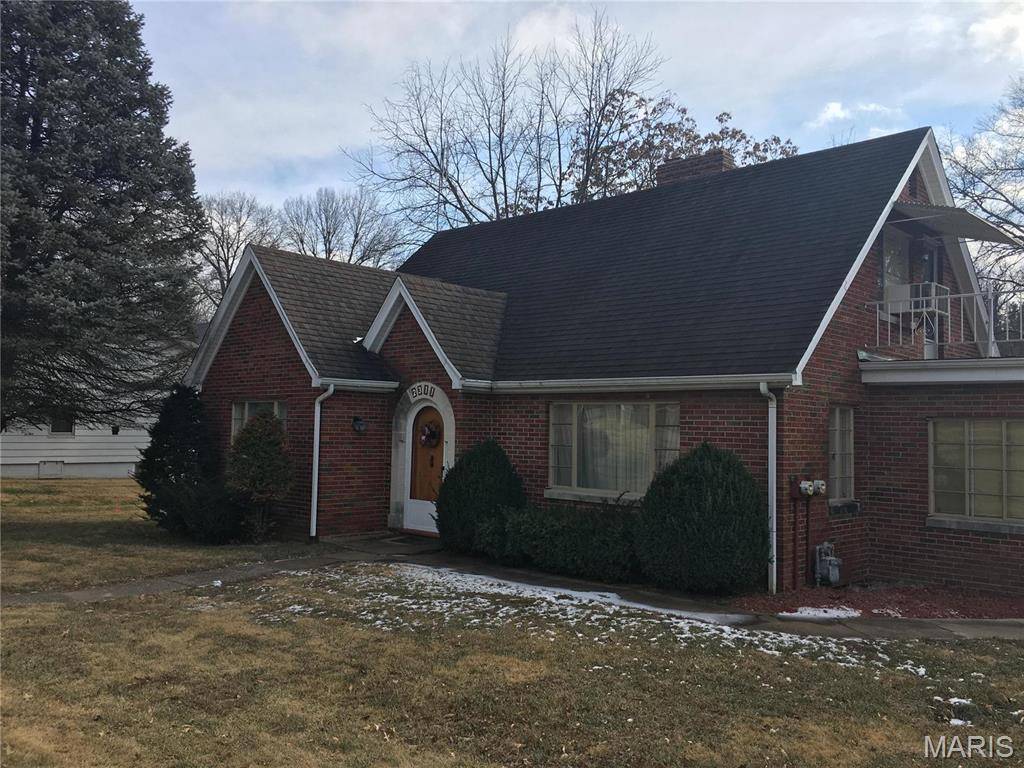 2311 College AVE #A, Alton, IL 62002