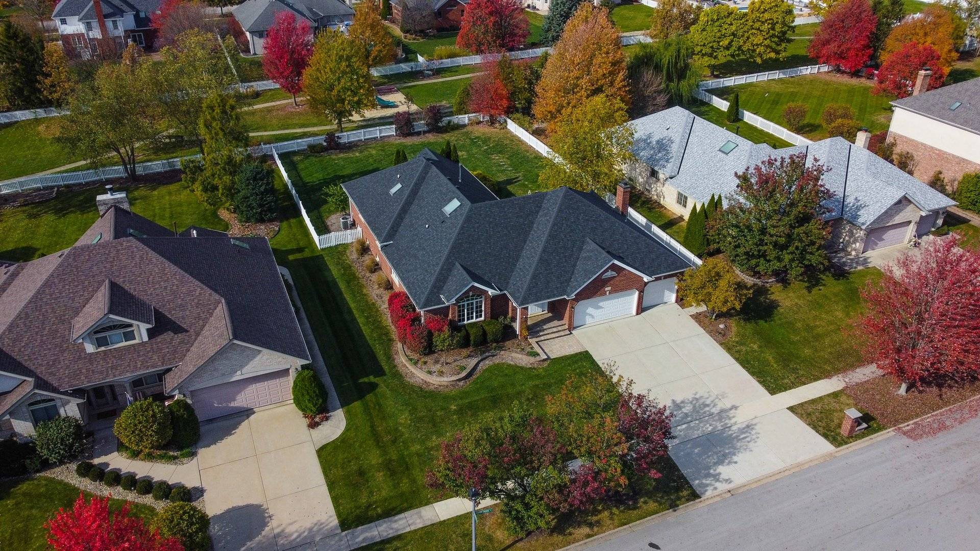 16024 Donna Marie DR, Homer Glen, IL 60491