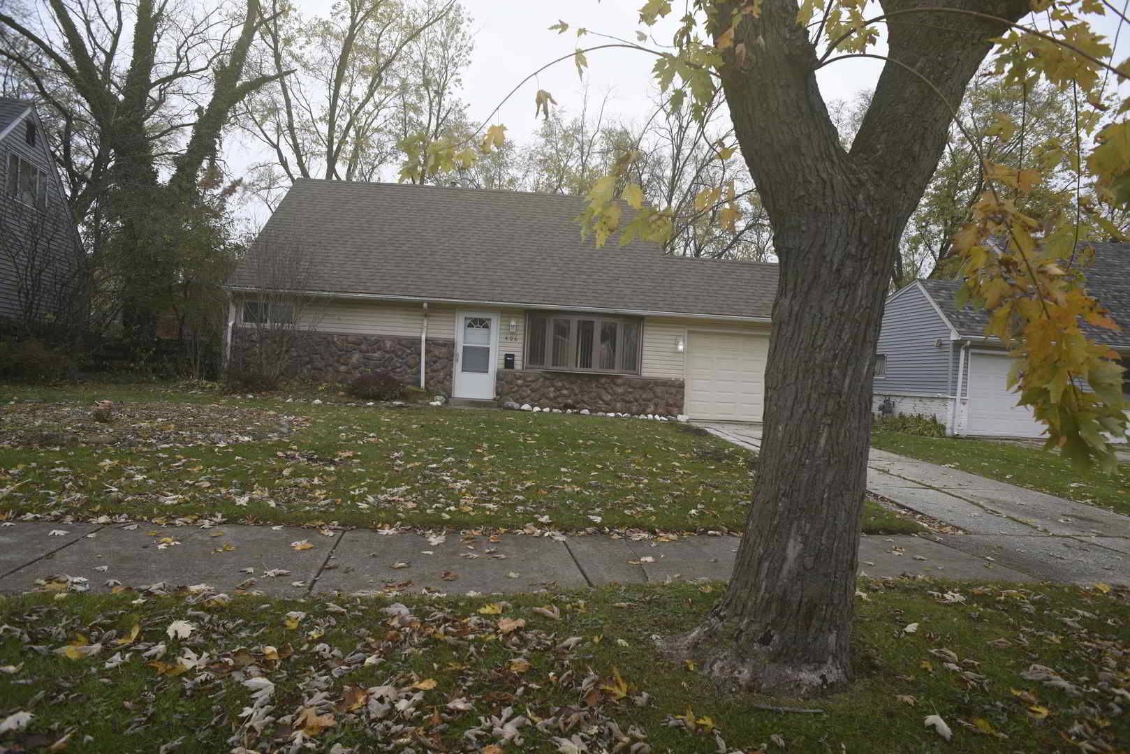 406 Winnemac ST, Park Forest, IL 60466