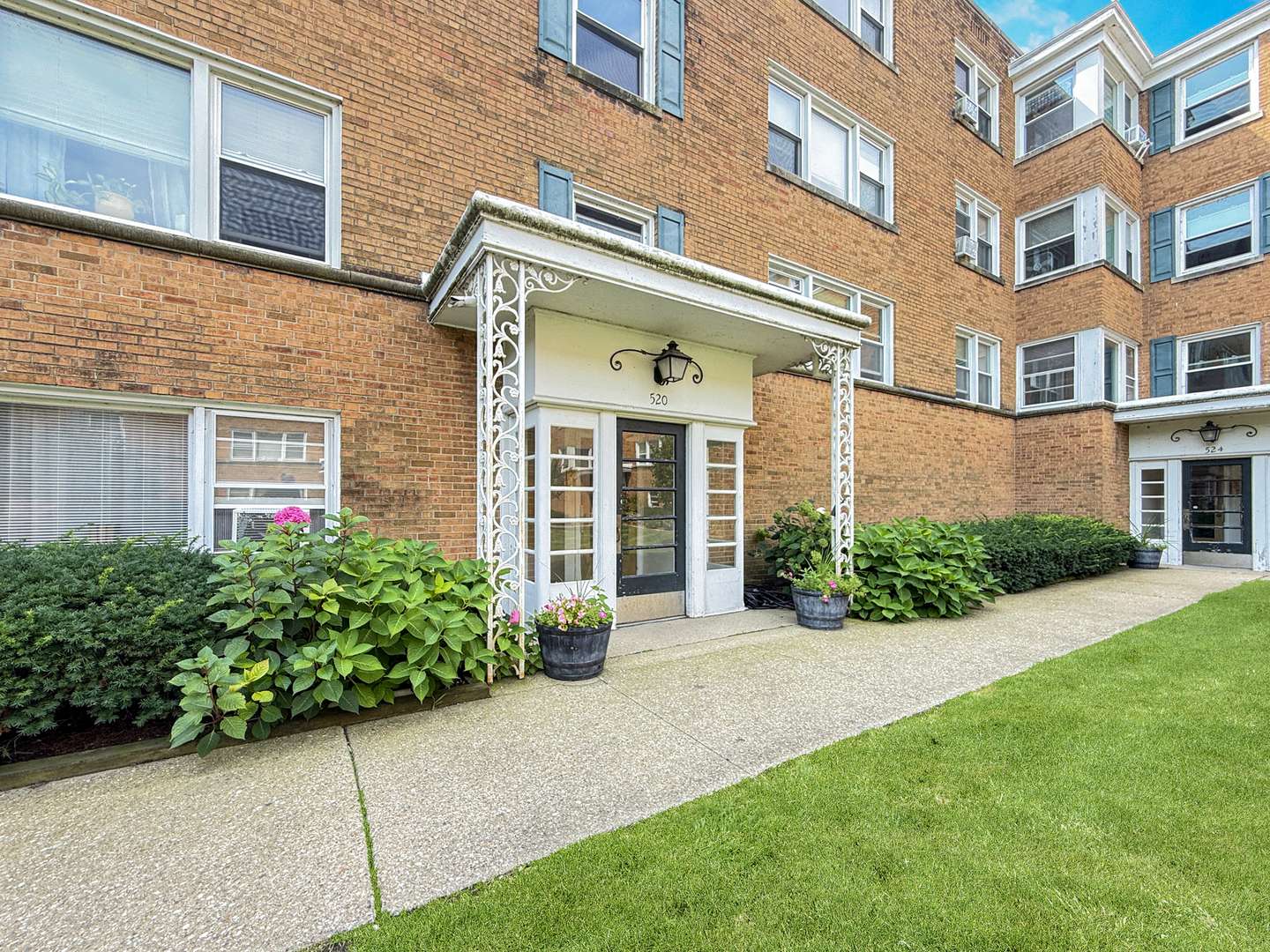 520 MICHIGAN AVE #1W, Evanston, IL 60202