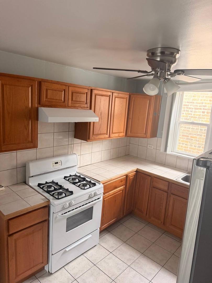 4314 N Menard AVE #2, Chicago, IL 60634