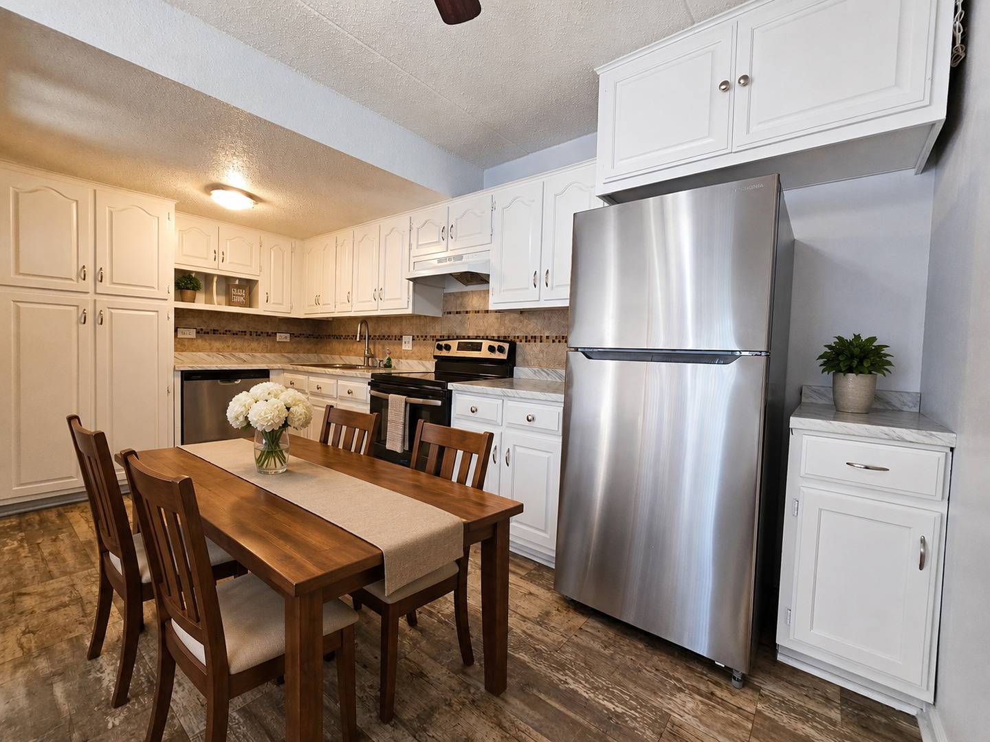 7305 Tiffany DR #2D, Orland Park, IL 60462