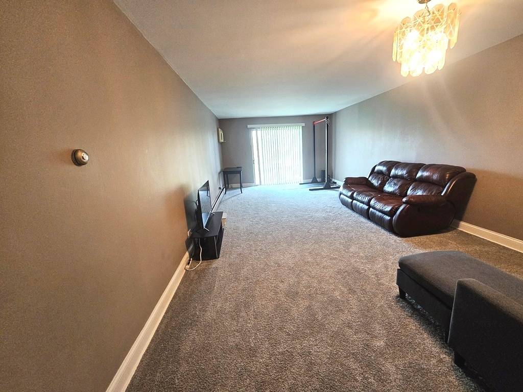 974 Thornton LN #212, Buffalo Grove, IL 60089
