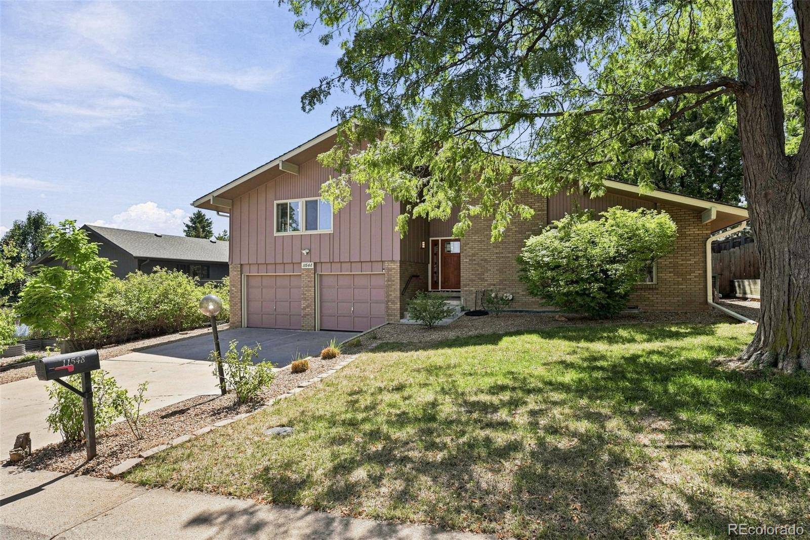 11548 W 39th AVE, Wheat Ridge, CO 80033