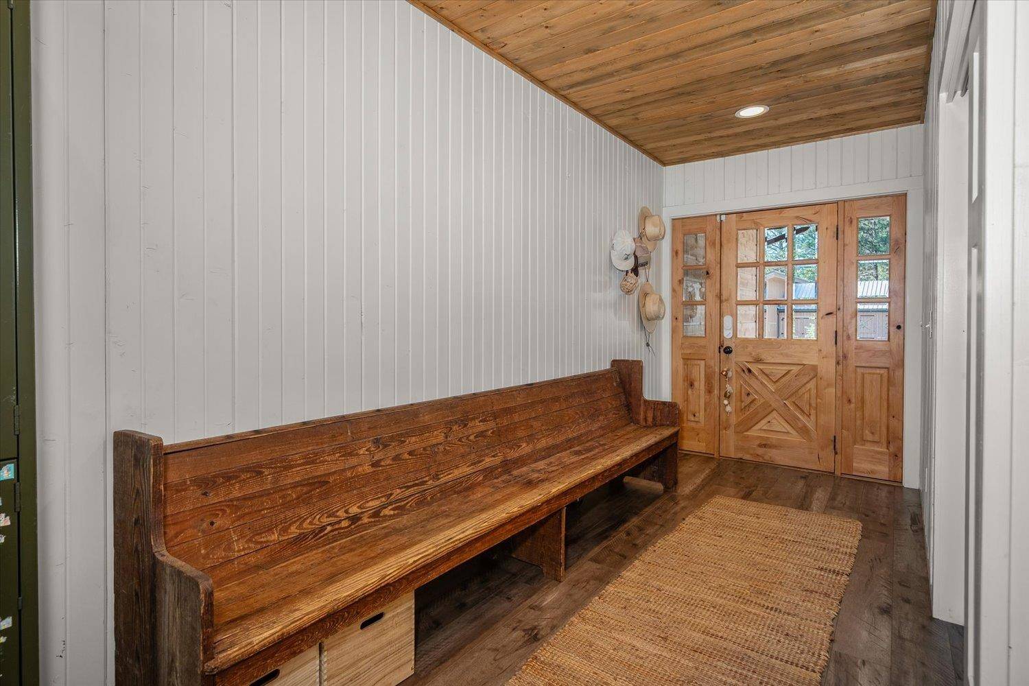 822 Little Spokane River Rd, Newport, WA 99156