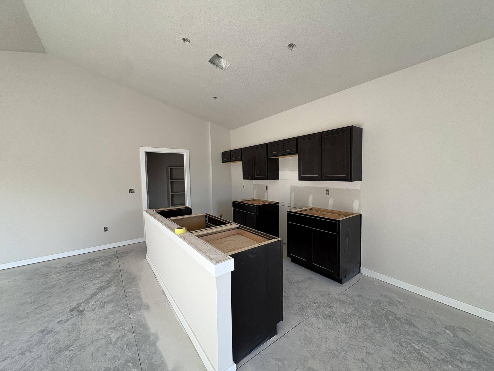 5713 Plumthicket St, Bel Aire, KS 67226