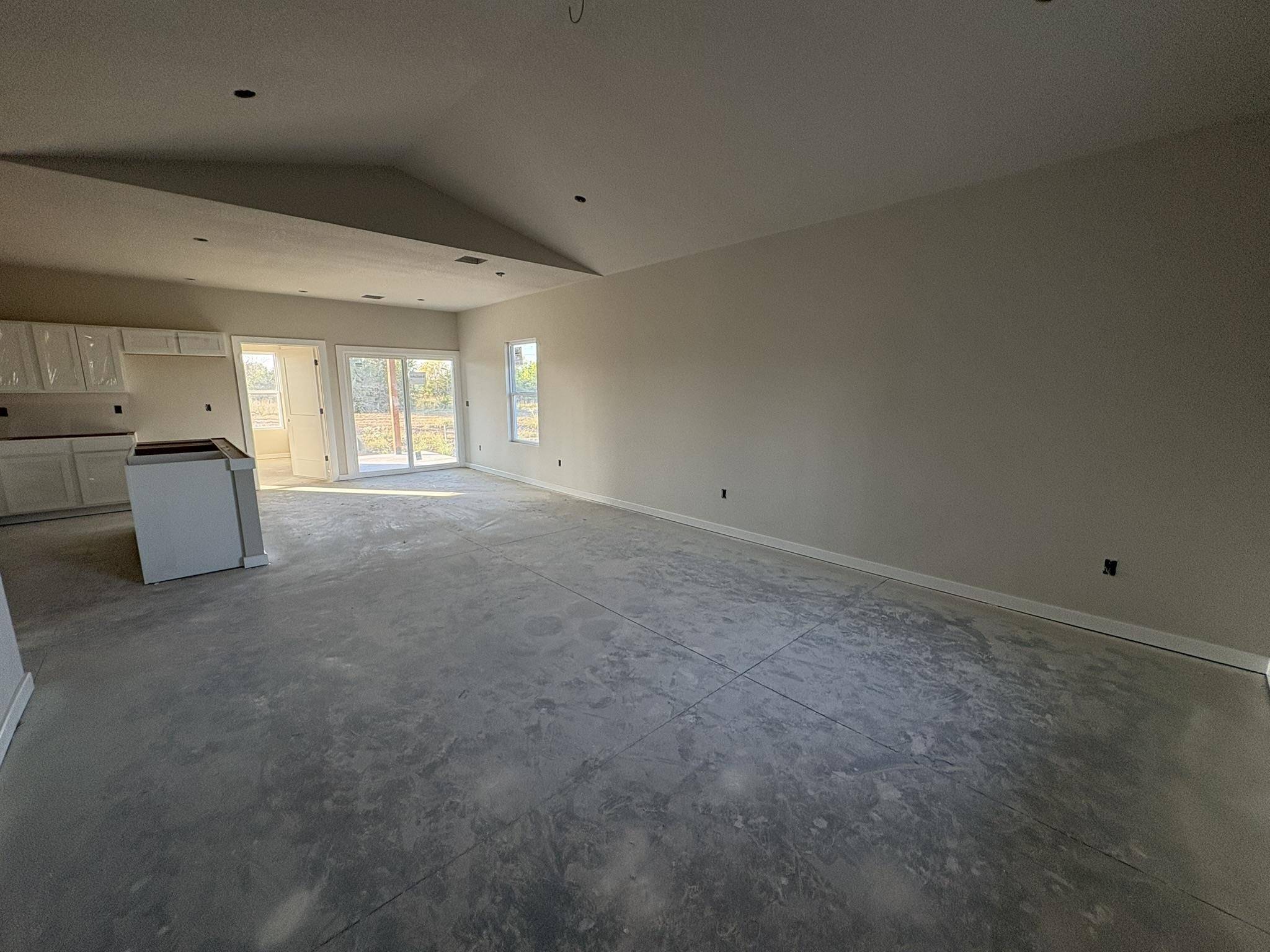 5709 Plumthicket St, Bel Aire, KS 67226