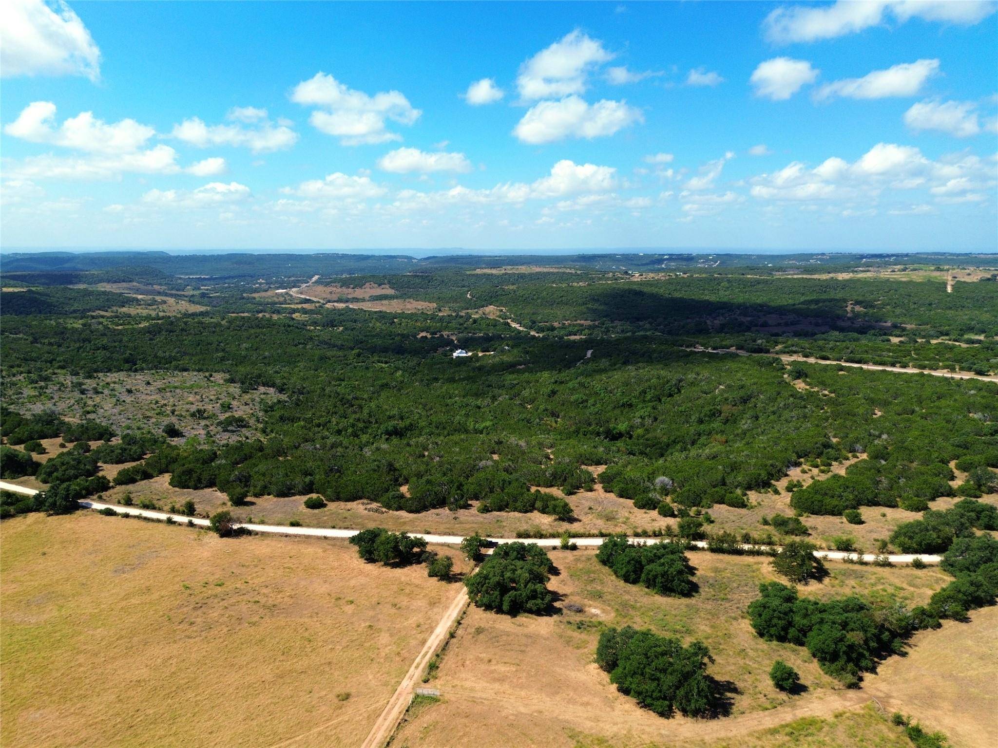 8415 S Fm 1174, Bertram, TX 78605