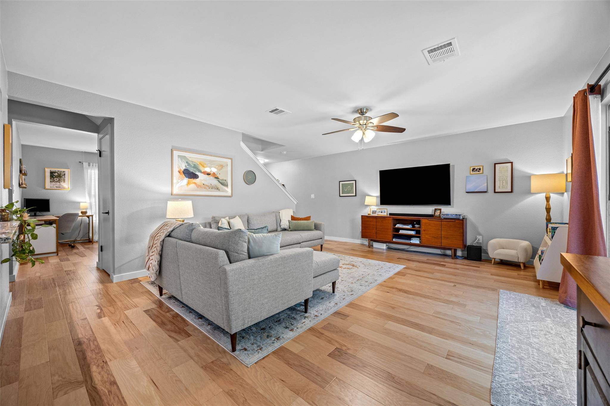 8058 Thaxton RD, Austin, TX 78747
