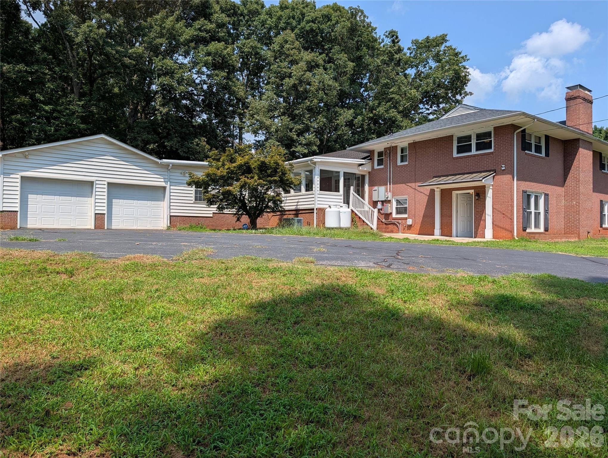 220 Augusta DR, Statesville, NC 28625