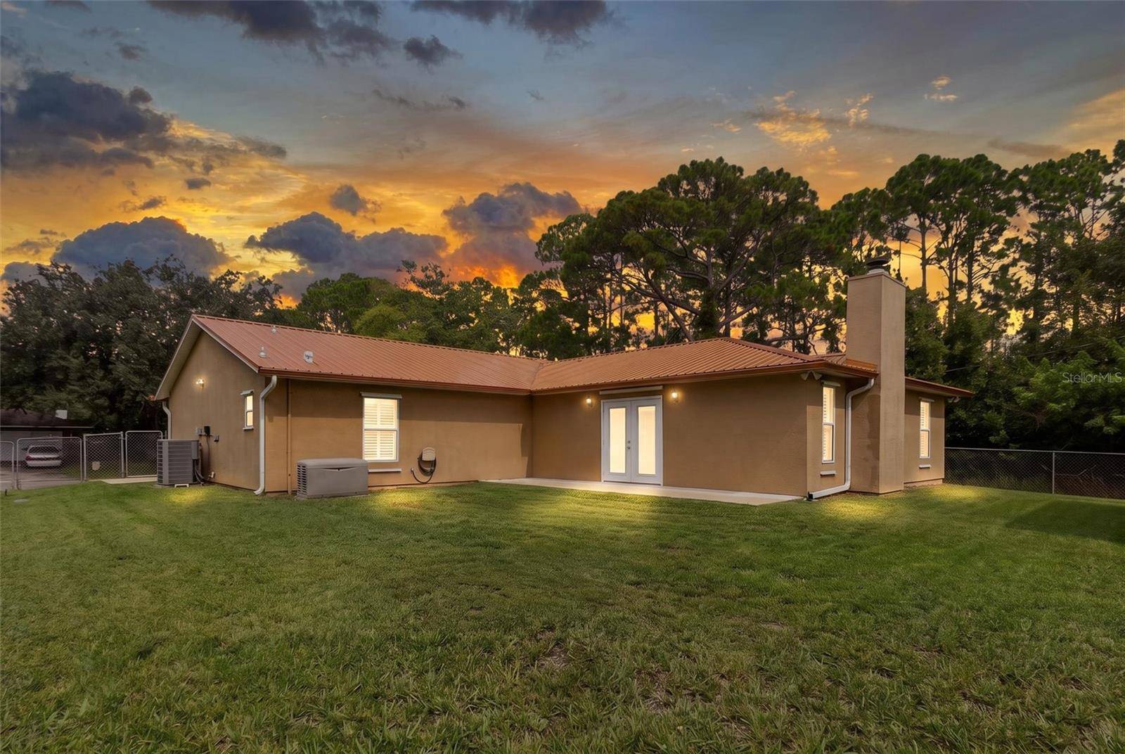 491 CARPENTER AVE NW, Palm Bay, FL 32907