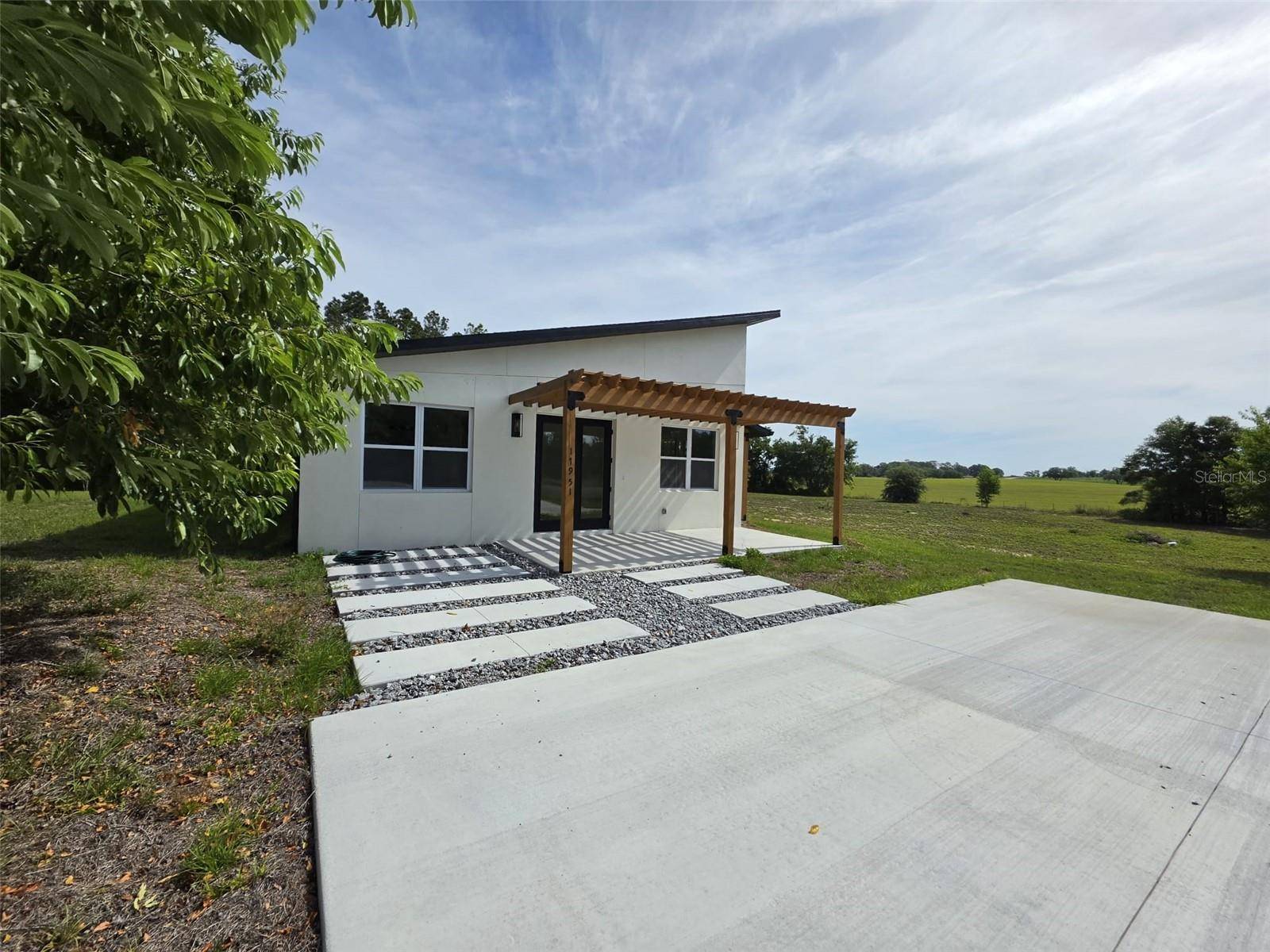 17951 SE 62ND ST, Morriston, FL 32668