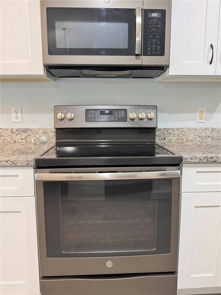 3243 GREYNOLDS AVE, Spring Hill, FL 34608