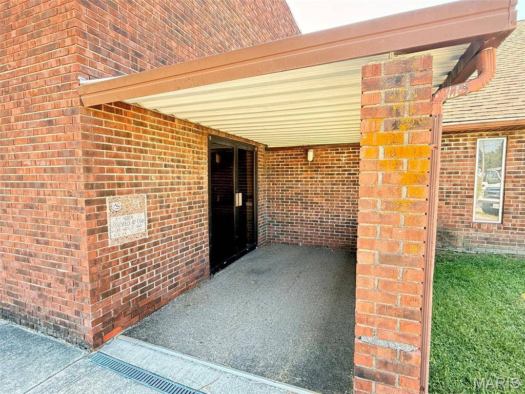 101 E Depew ST, Odin, IL 62870