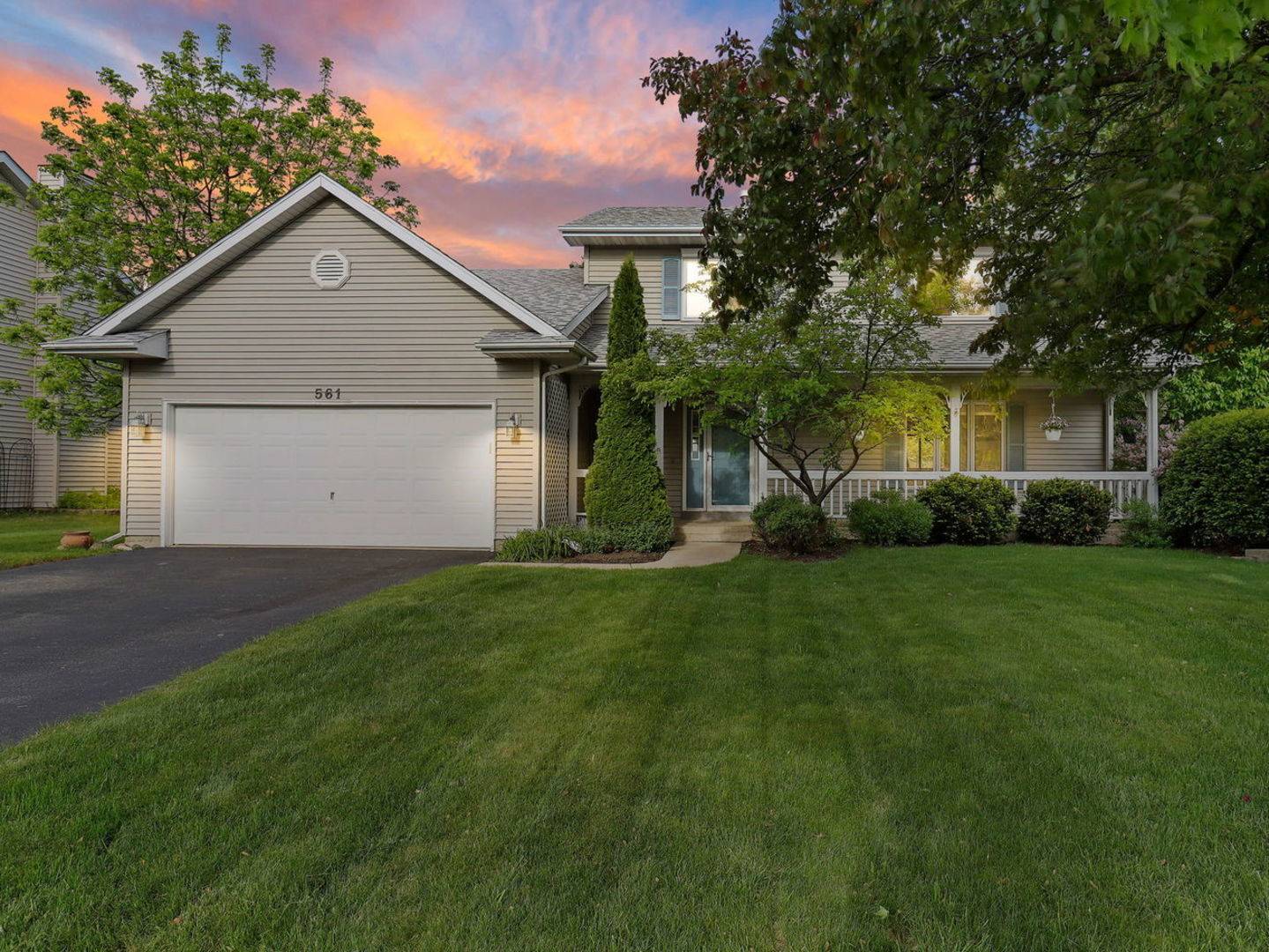561 Trestle CT, Grayslake, IL 60030