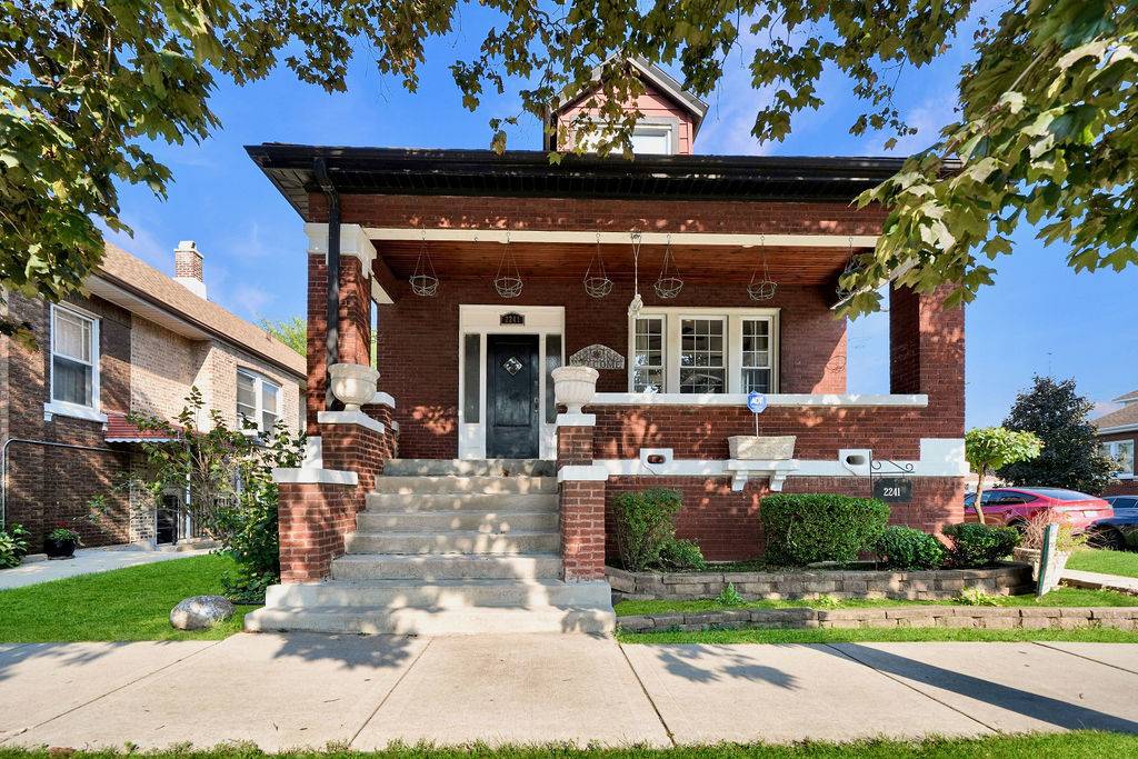 2241 S Austin BLVD, Cicero, IL 60804
