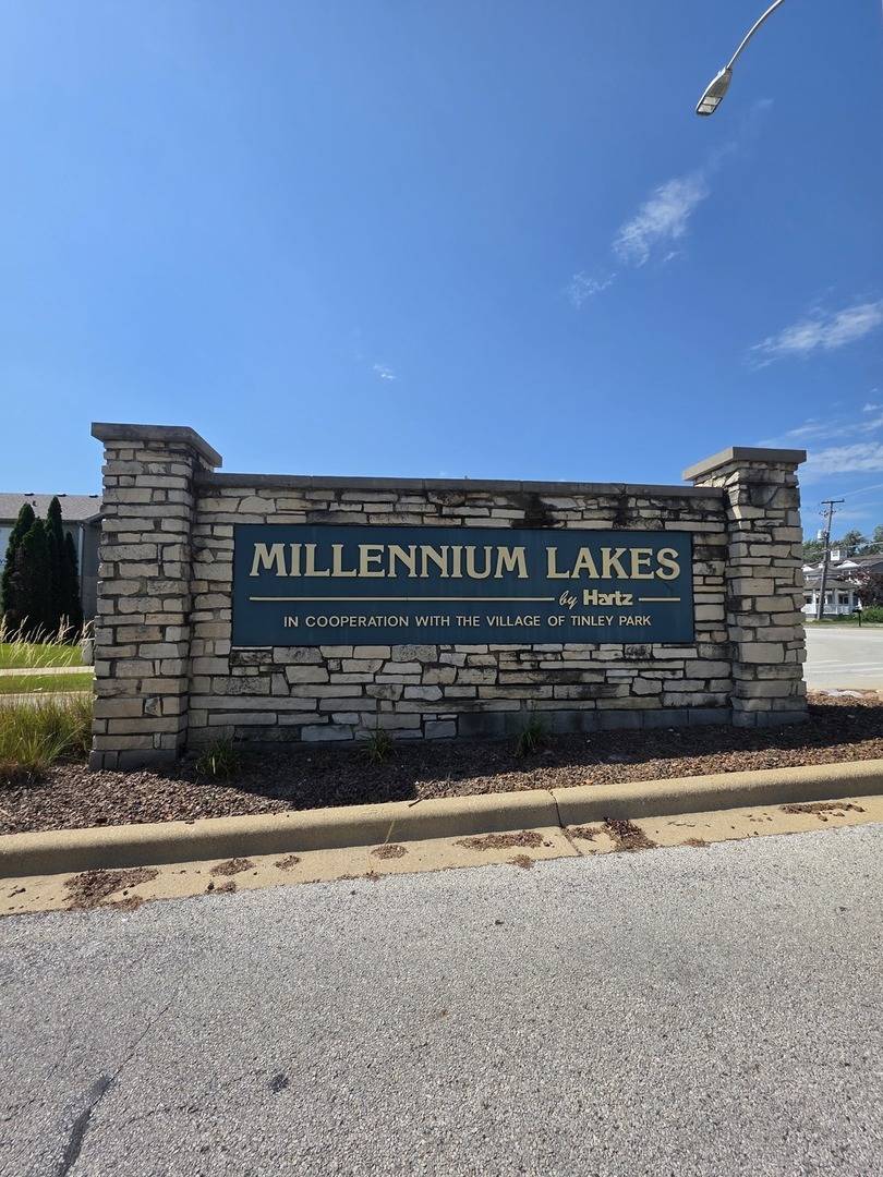 18378 Century CT, Tinley Park, IL 60477