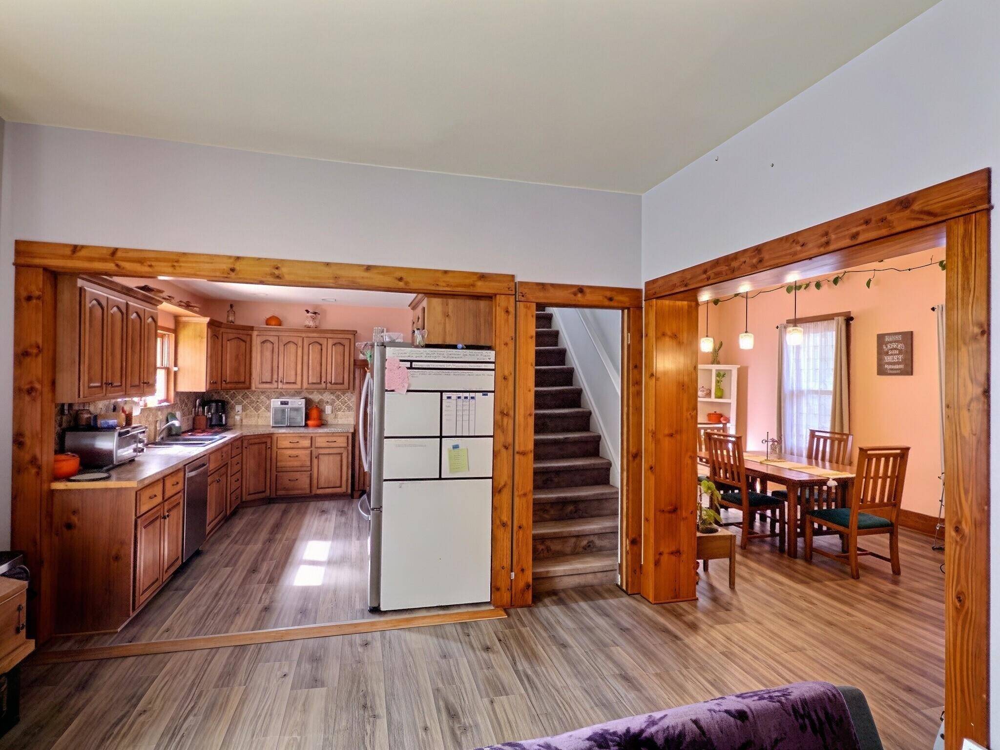 407 E 8th, Newton, KS 67114