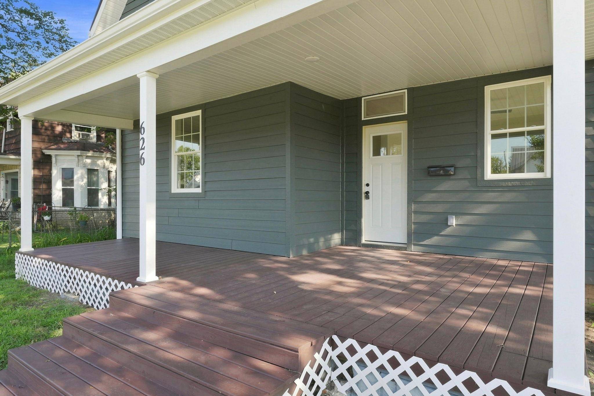 626 Bower ST, Elkhart, IN 46514-2655