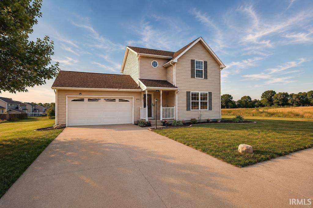 204 Walnut Crossing DR, Walkerton, IN 46574-9071
