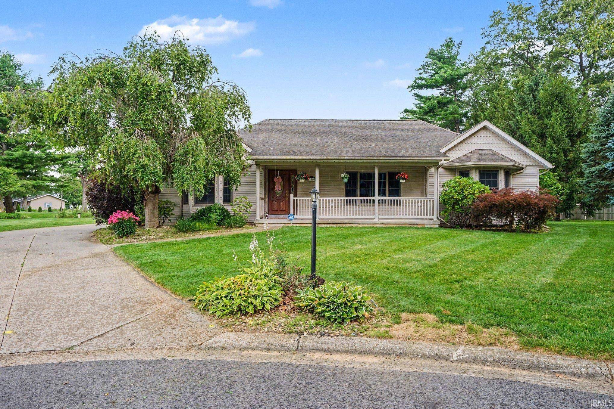 53303 Red Oak CT, Bristol, IN 46507