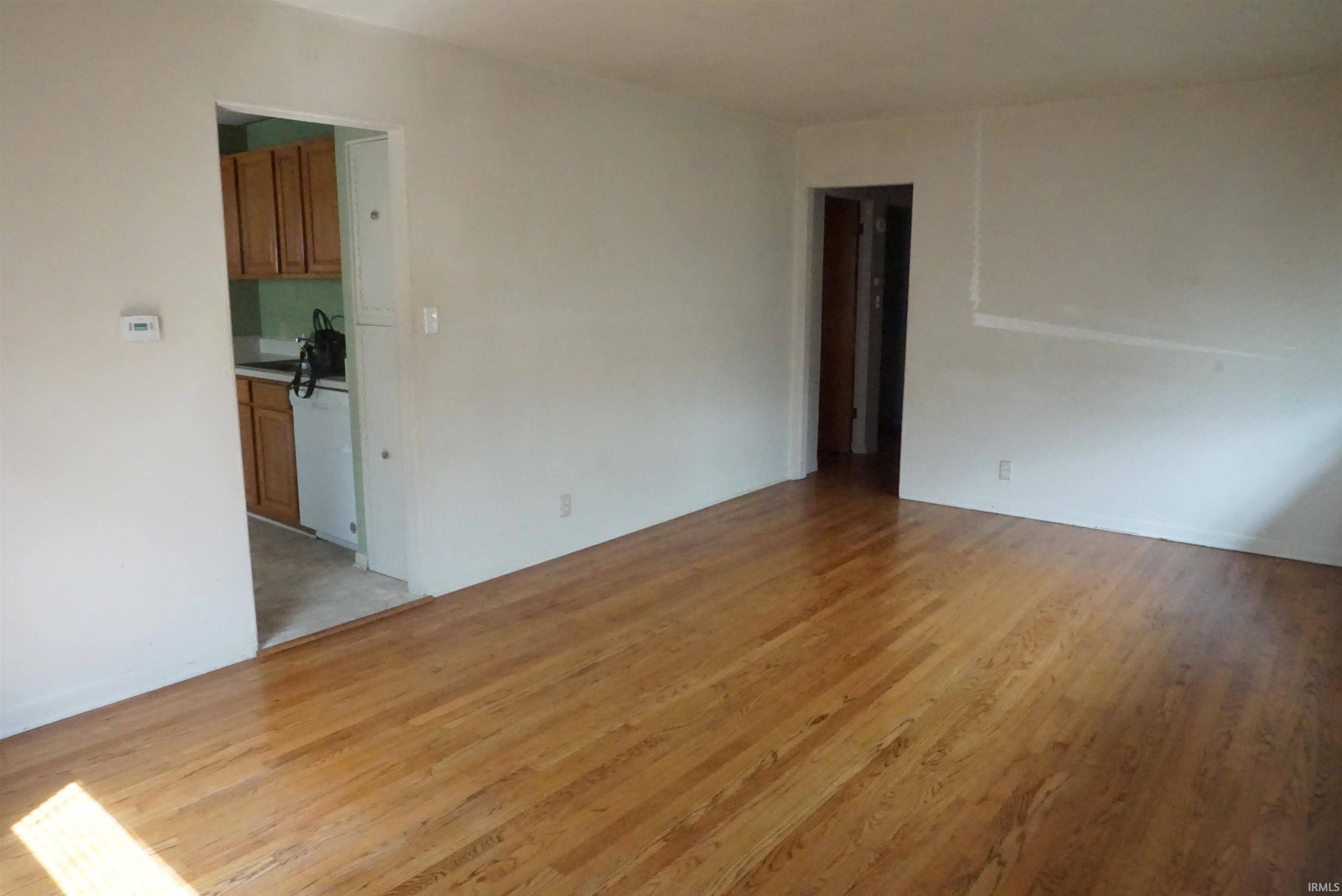 2326 UNION AVE, South Bend, IN 46615