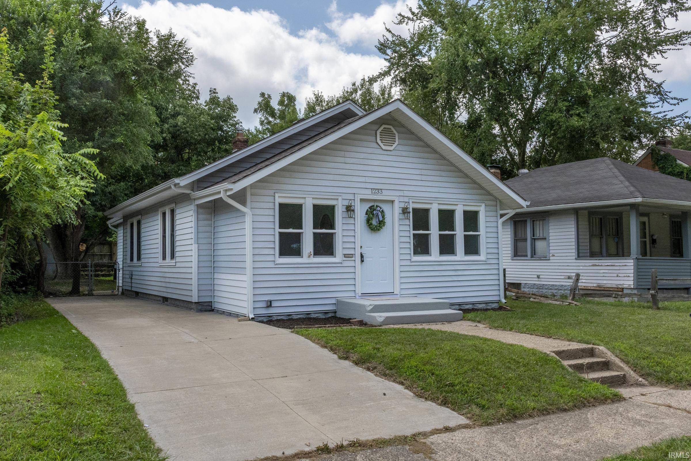 1233 Wilber ST, South Bend, IN 46628