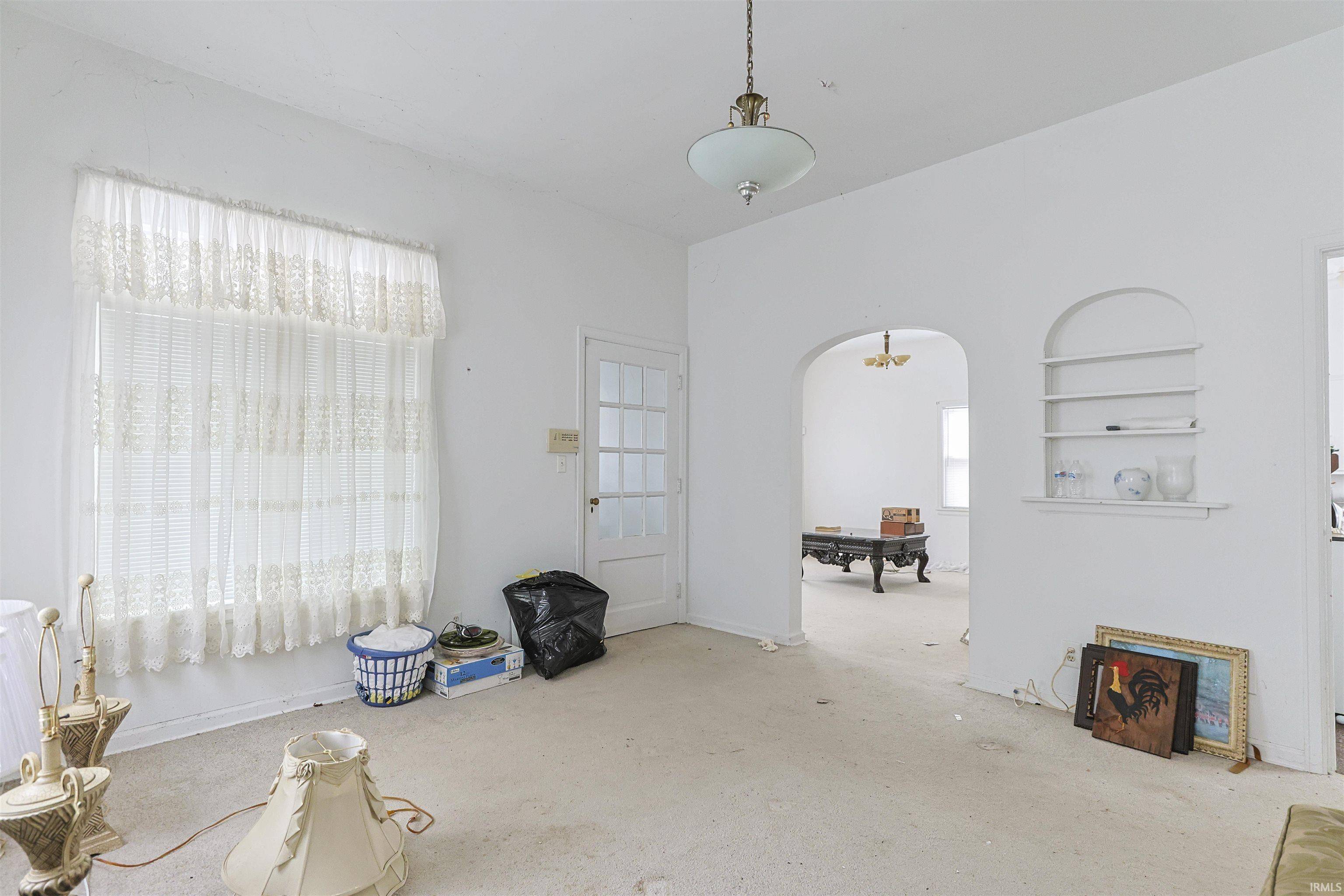 415 Lincoln WAY, South Bend, IN 46601-1115