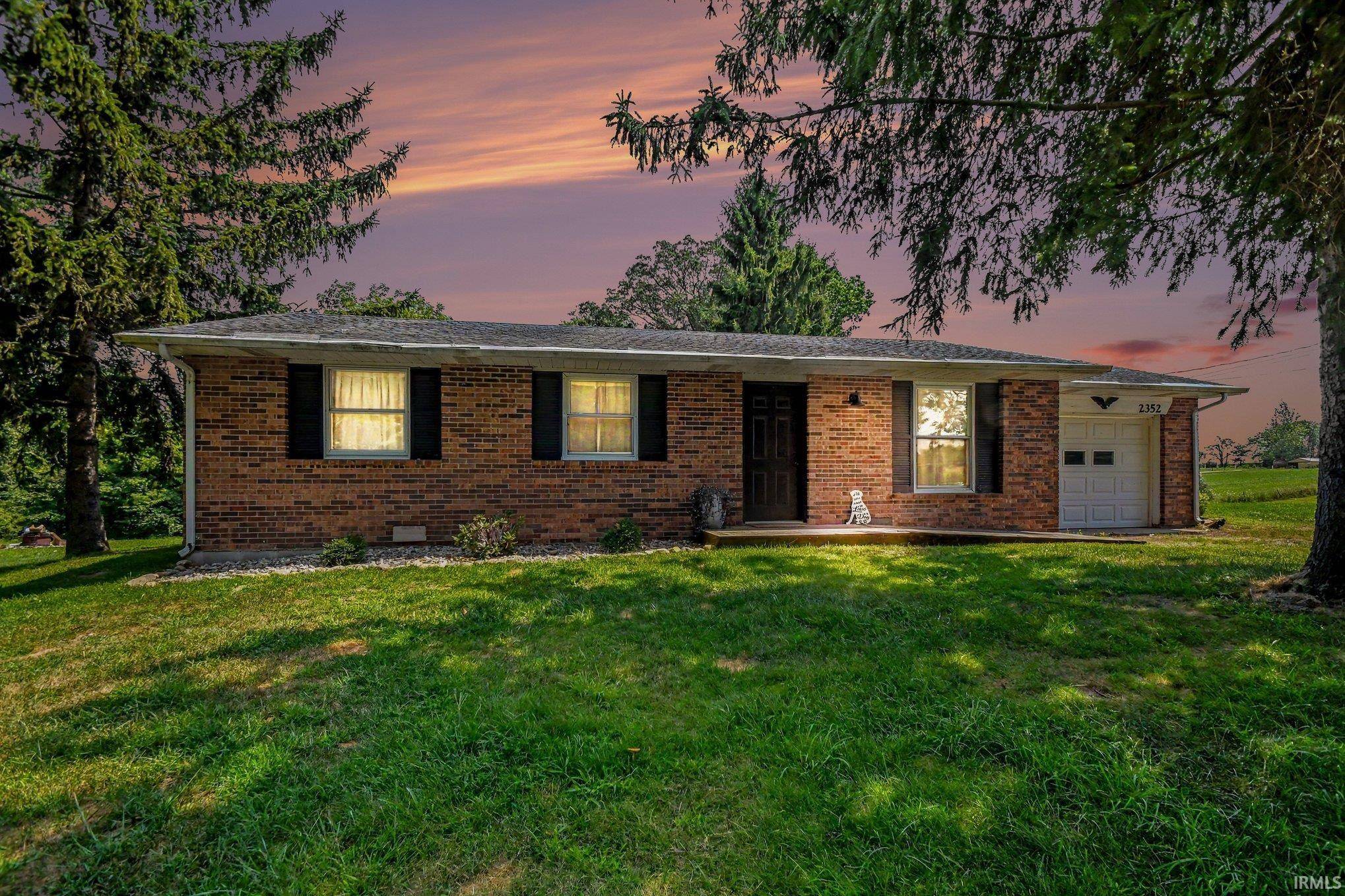 2352 S 400 W RD, Warsaw, IN 46580
