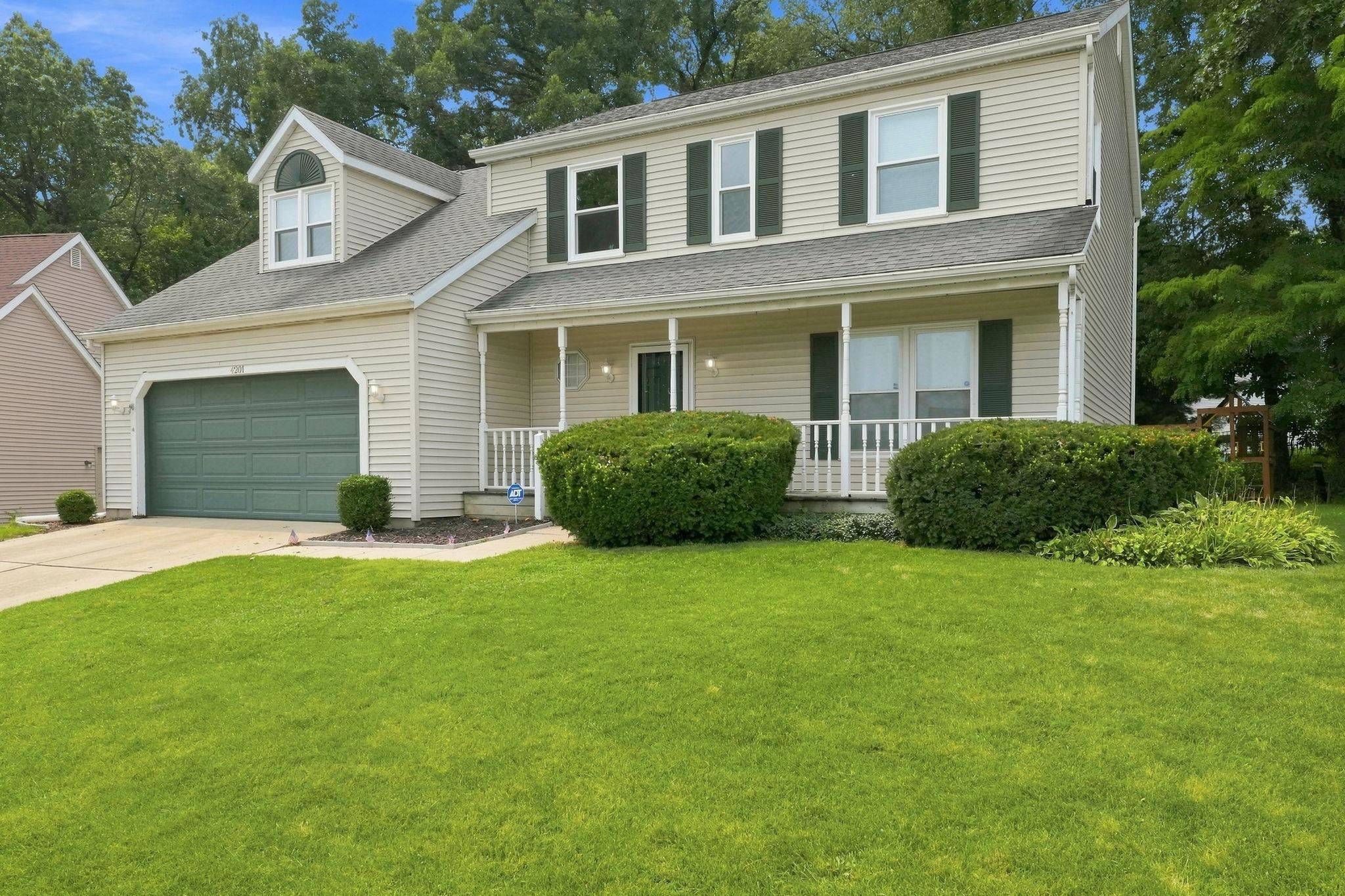 4201 Foxfire DR, South Bend, IN 46628