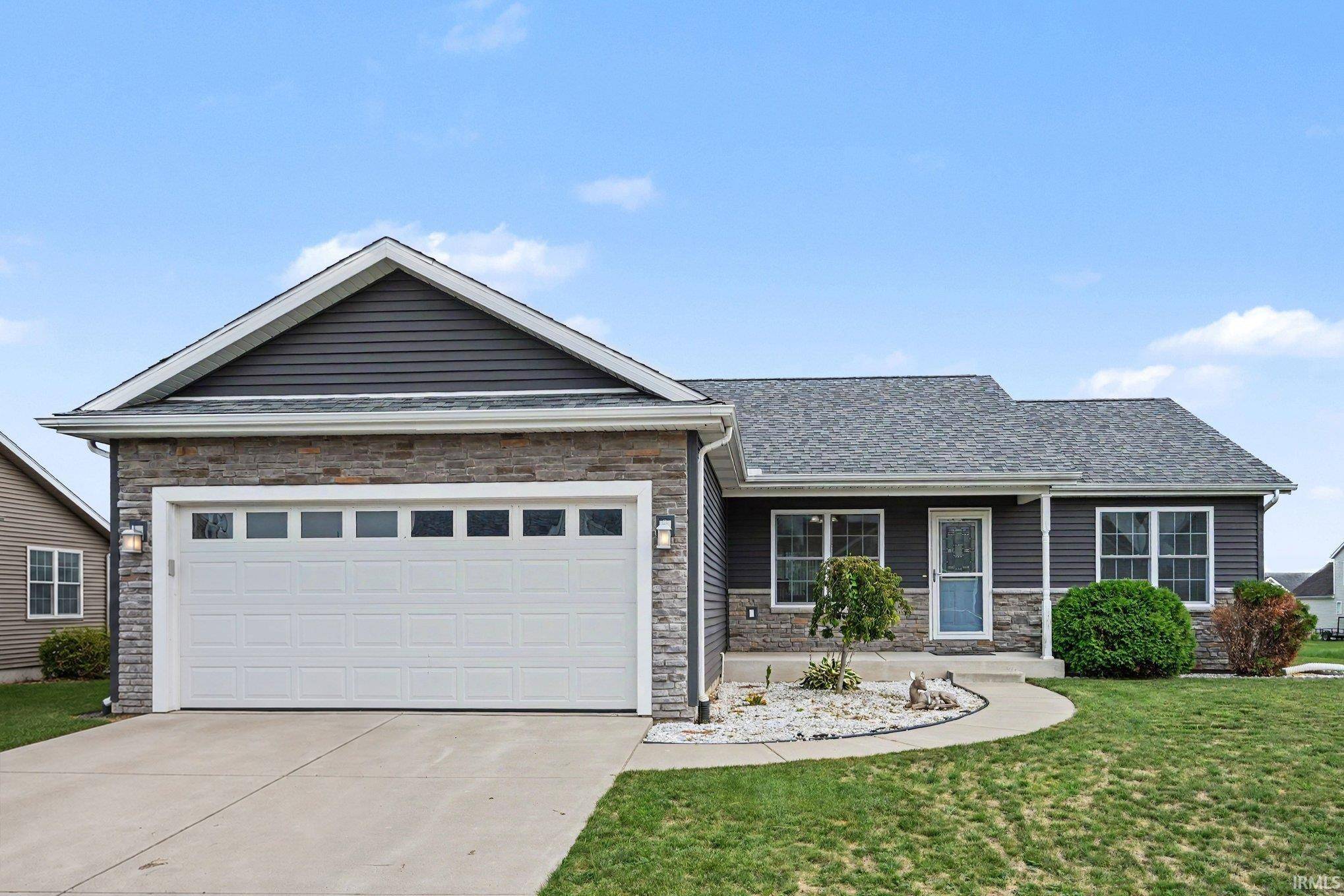 51776 Cresswell DR, South Bend, IN 46628-9054