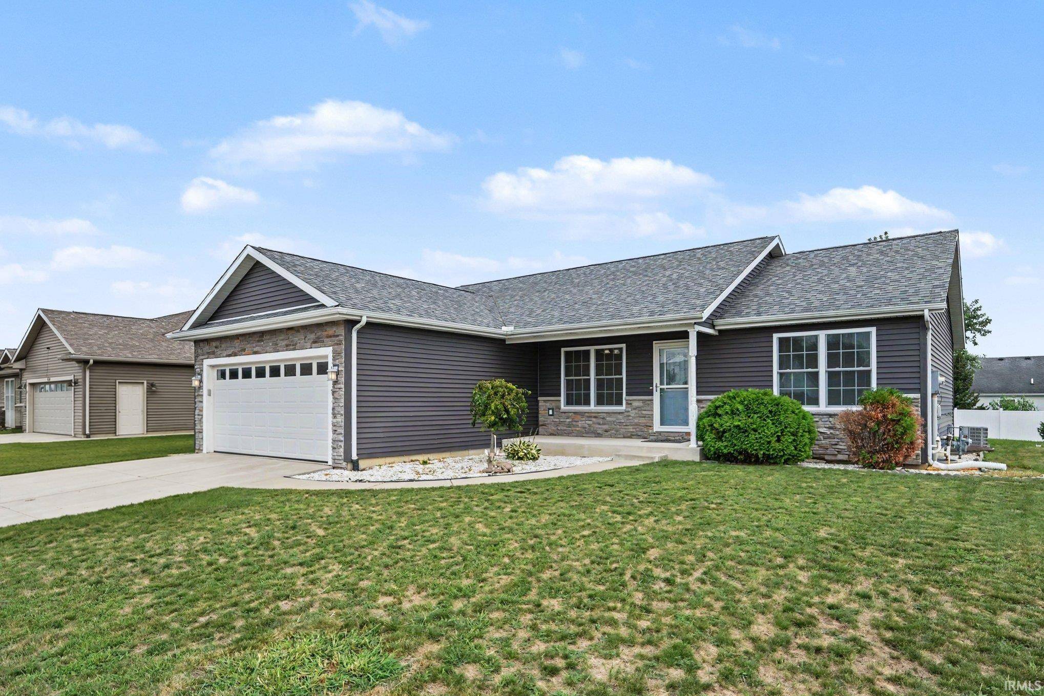 51776 Cresswell DR, South Bend, IN 46628-9054