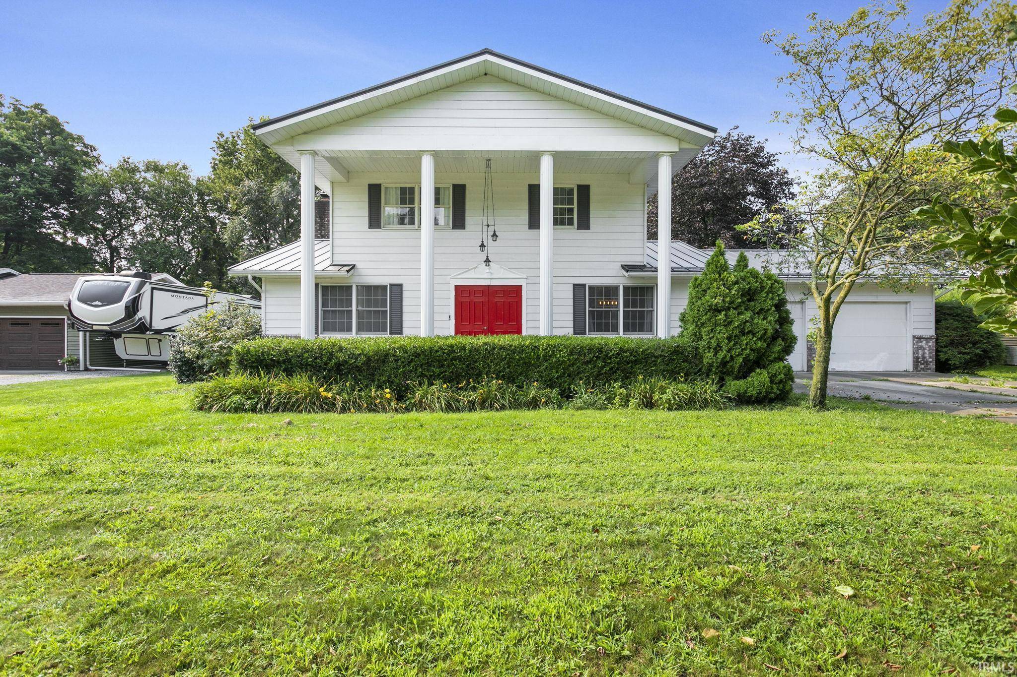 21964 Kimberly DR, Goshen, IN 46526