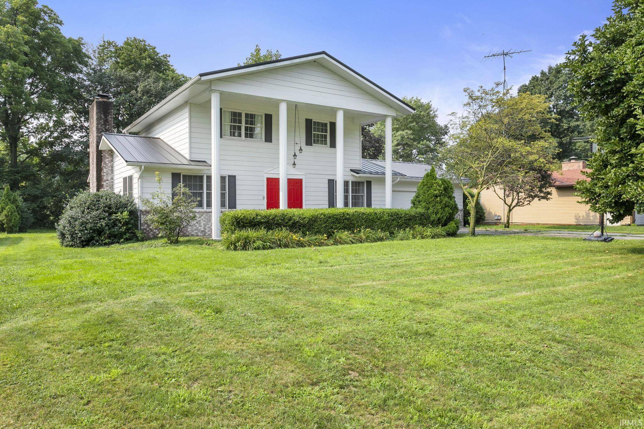 21964 Kimberly DR, Goshen, IN 46526
