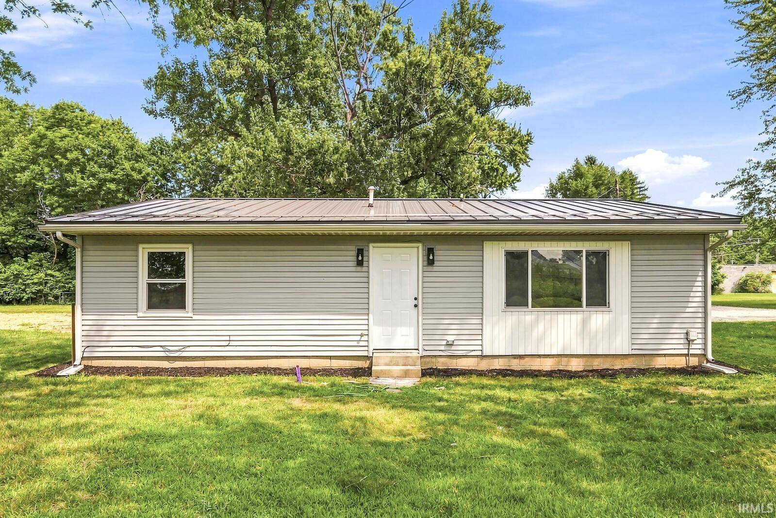 56613 Shore AVE, Elkhart, IN 46516