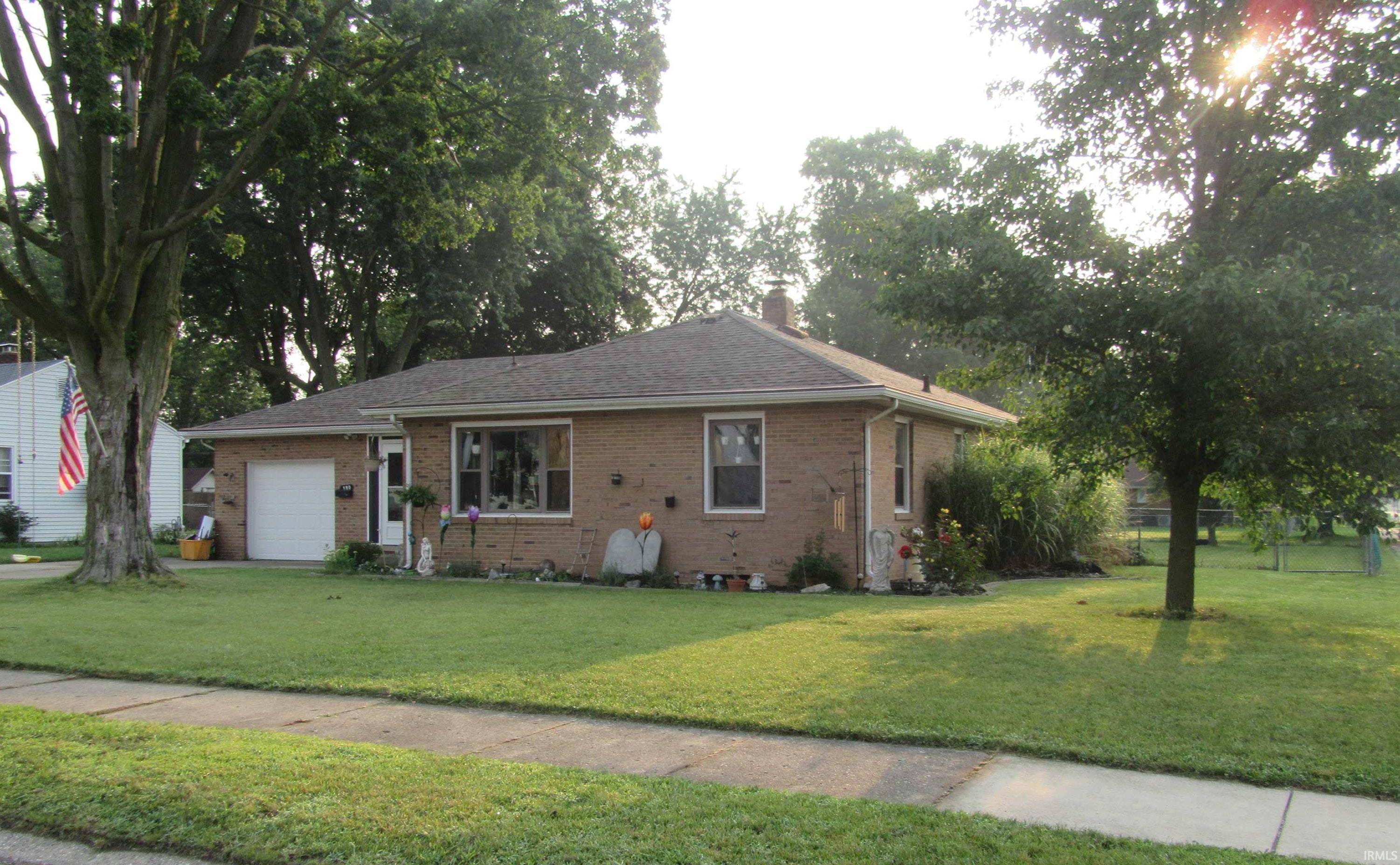 190 Witmer AVE, Elkhart, IN 46514