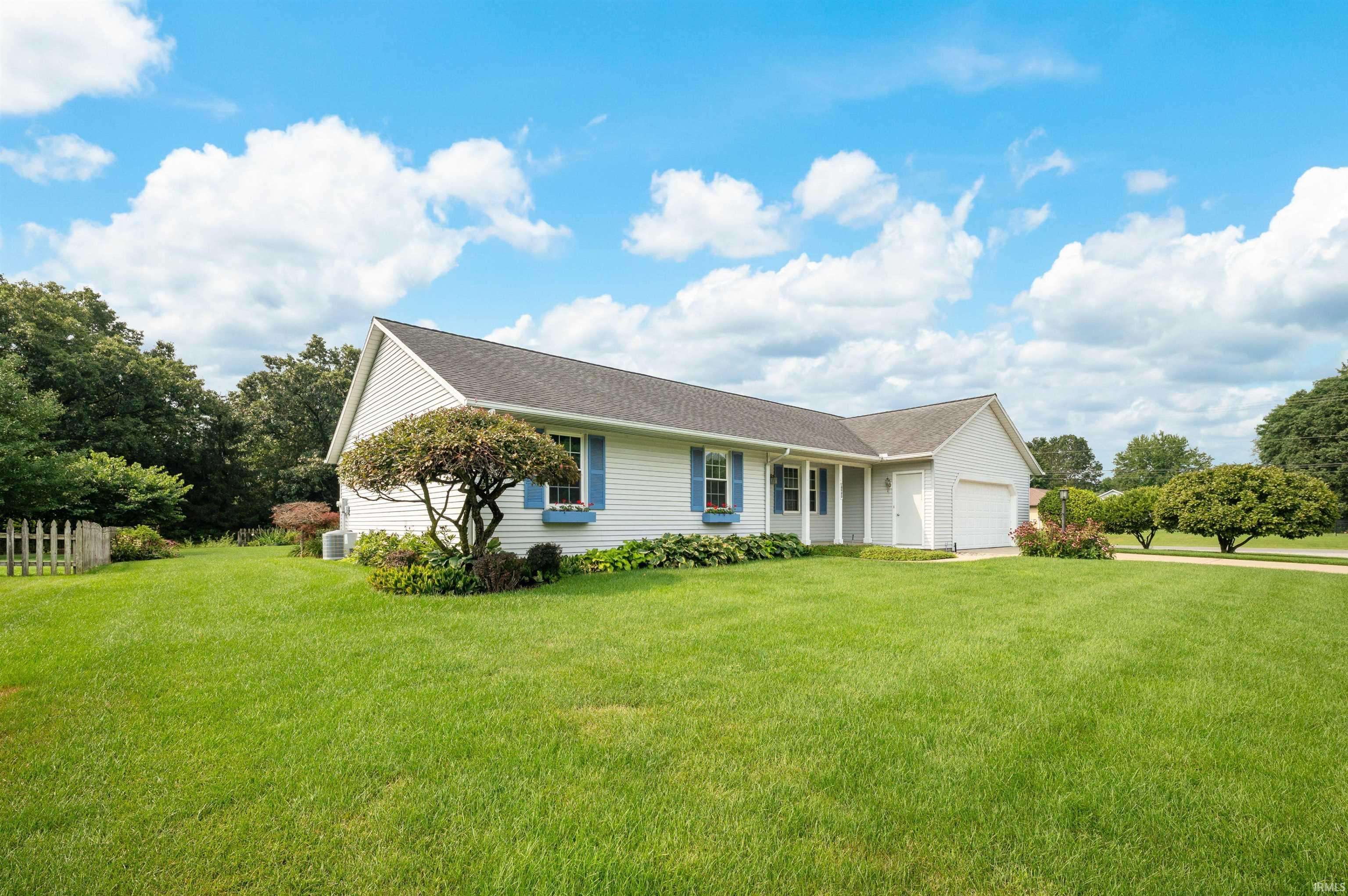 18980 Cedar Mill CT, South Bend, IN 46637