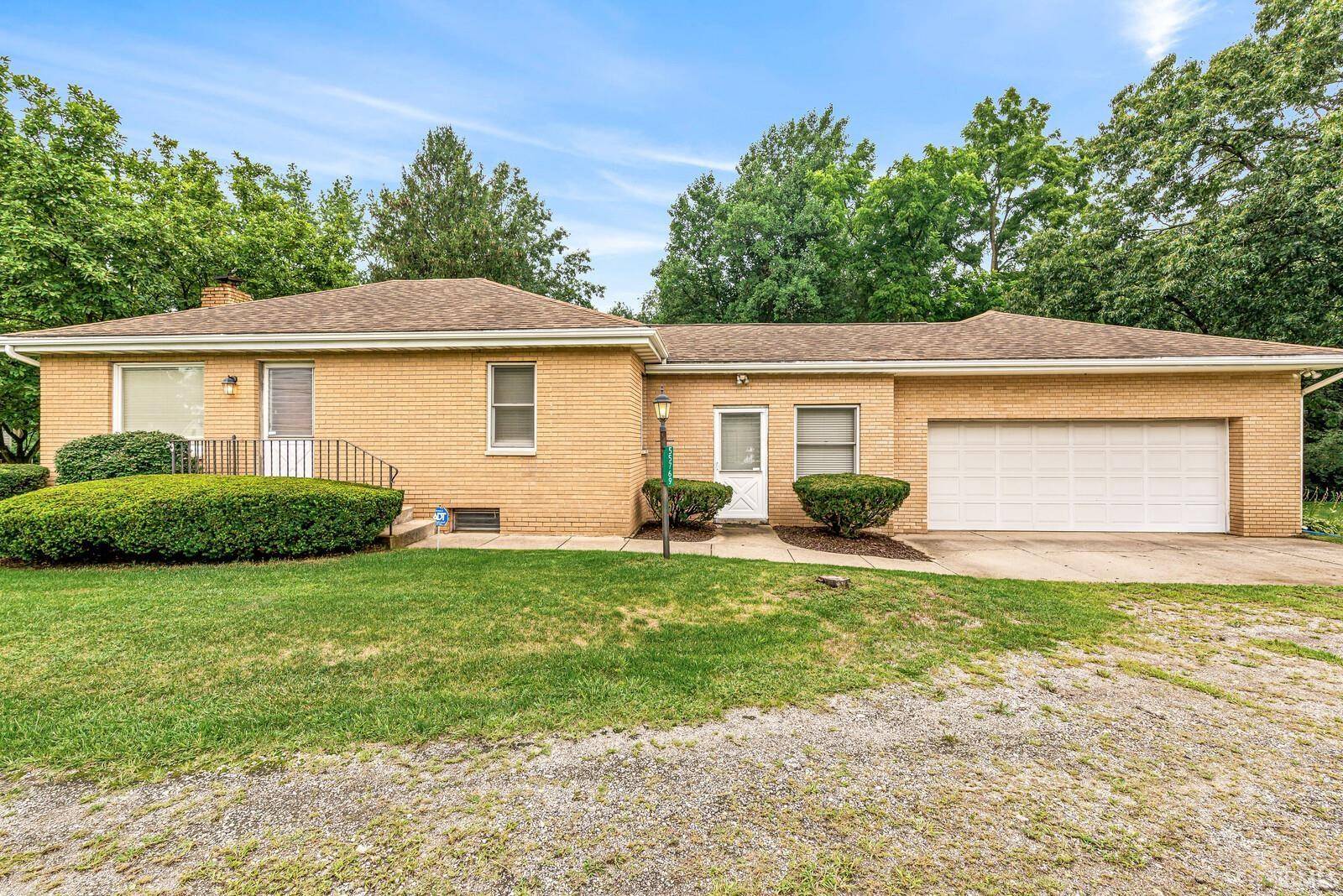55769 Mayflower RD, South Bend, IN 46619