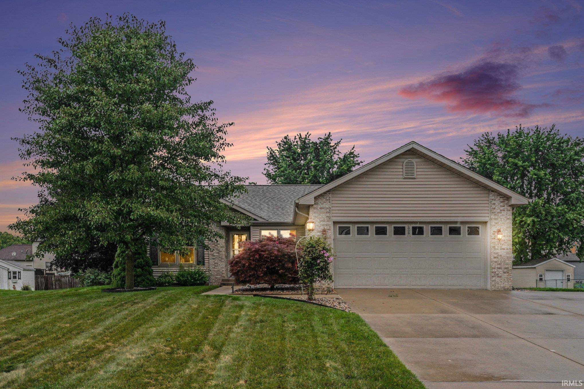 3809 Streamview CT, Mishawaka, IN 46544-6298