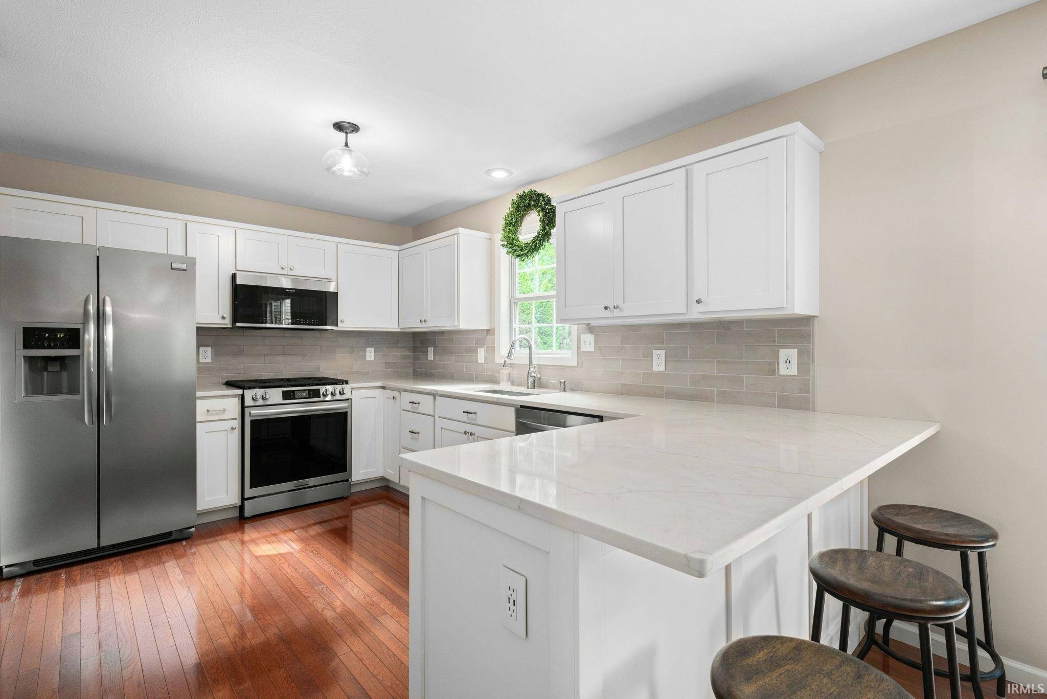 4342 Field Gate DR, South Bend, IN 46628