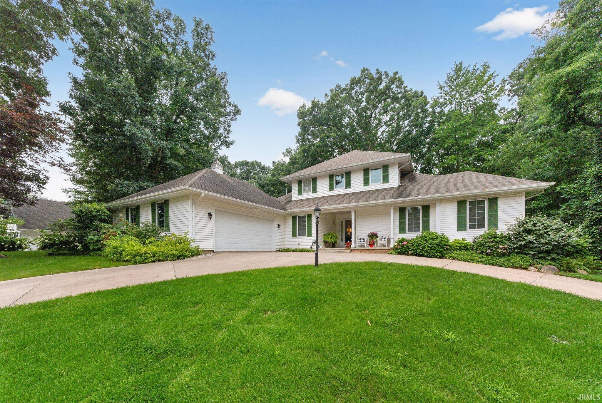 51973 Fall Creek DR, Granger, IN 46530