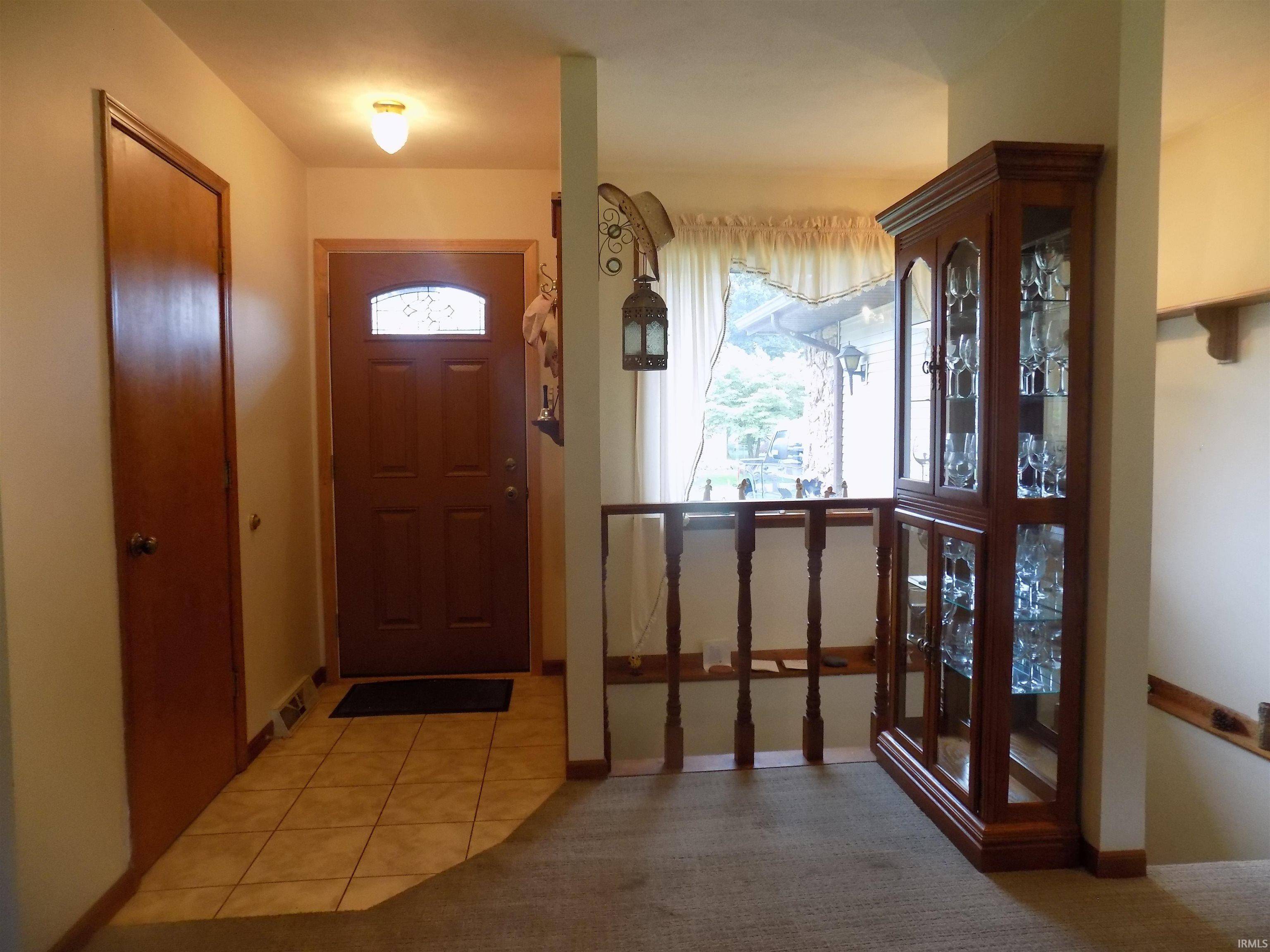 27448 Lotus LN, Elkhart, IN 46517