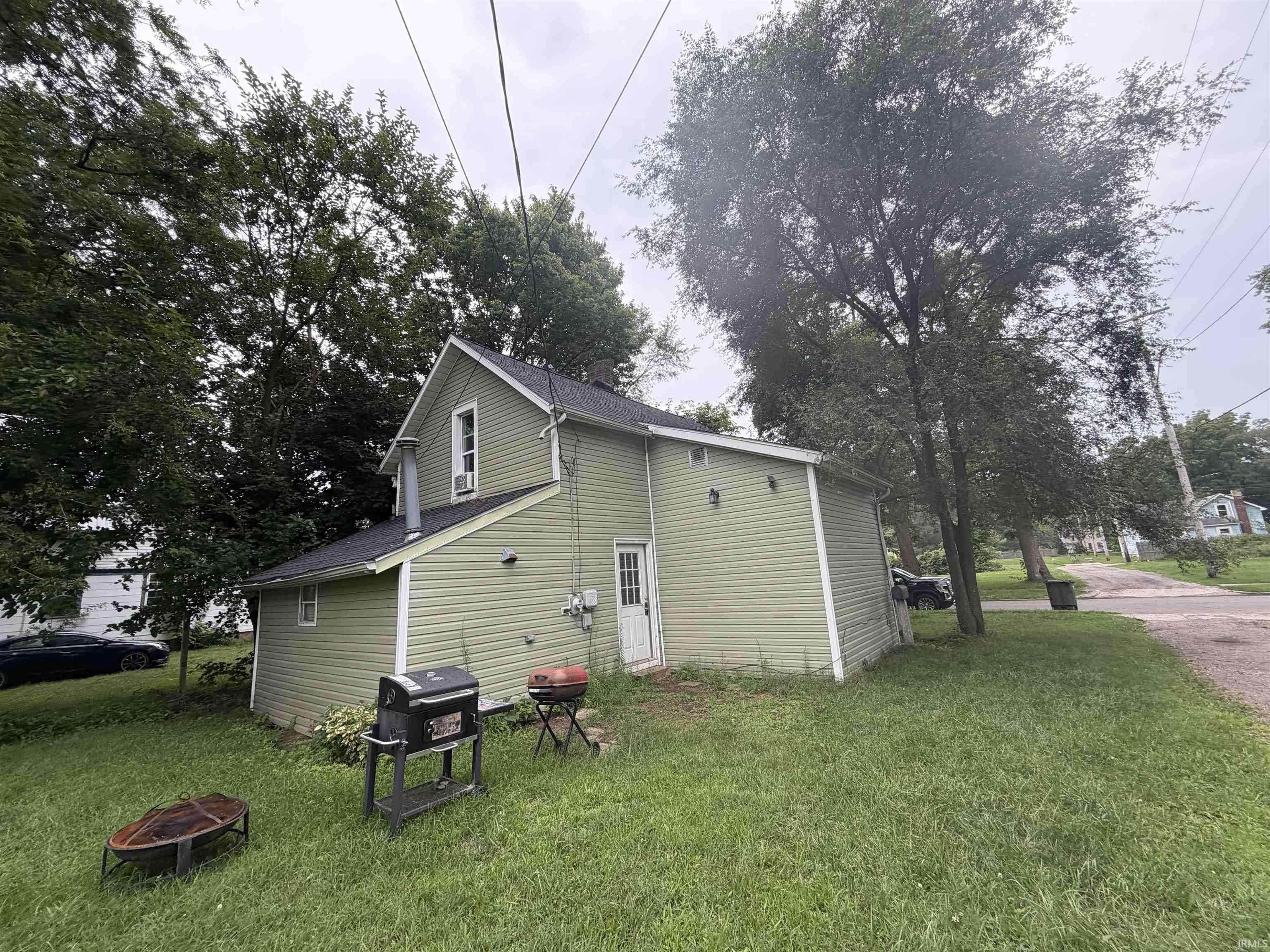 412 W Washington ST, Elkhart, IN 46516
