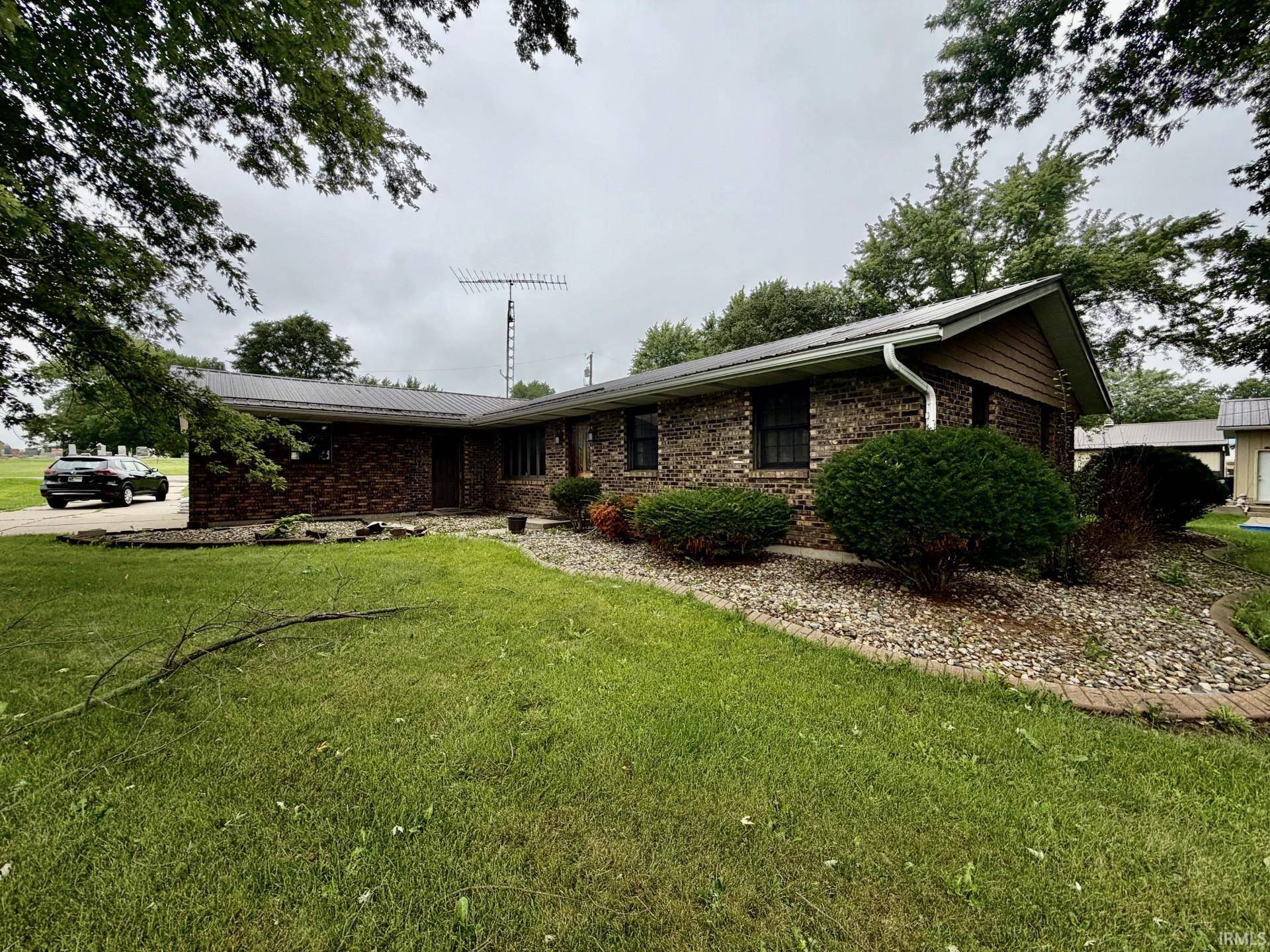 24973 State Road 119 ***, Goshen, IN 46526-9207