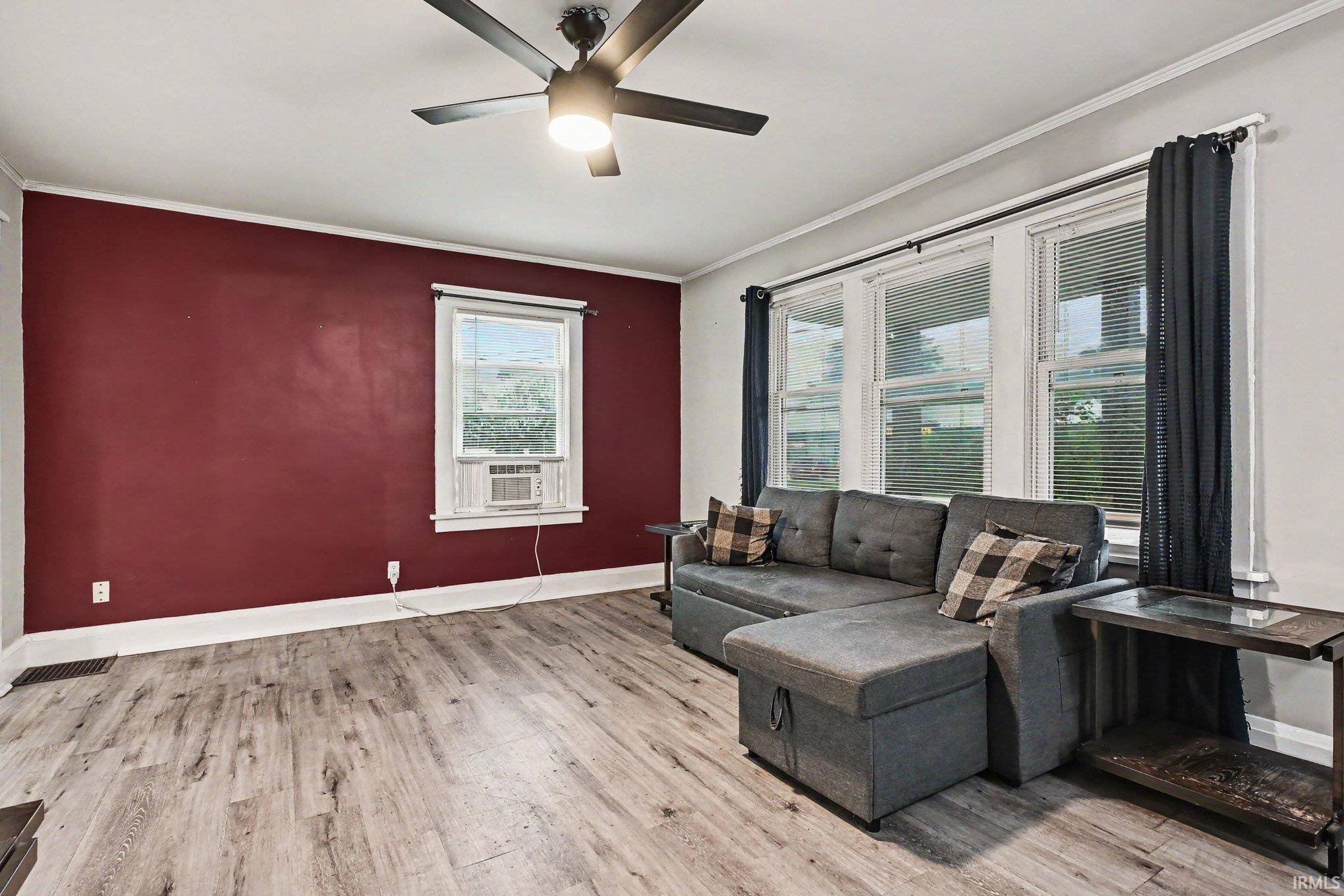 1620 Portage AVE, South Bend, IN 46616-1740