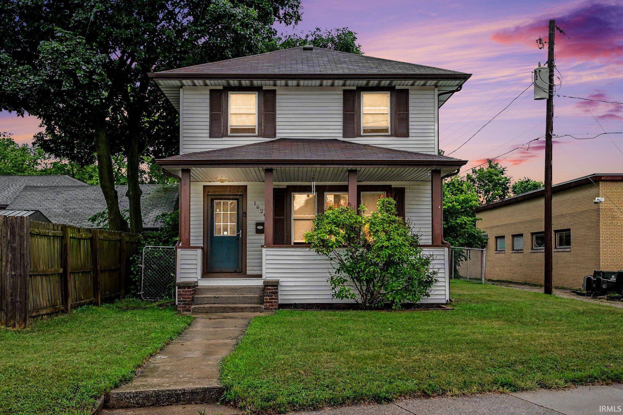 1620 Portage AVE, South Bend, IN 46616-1740