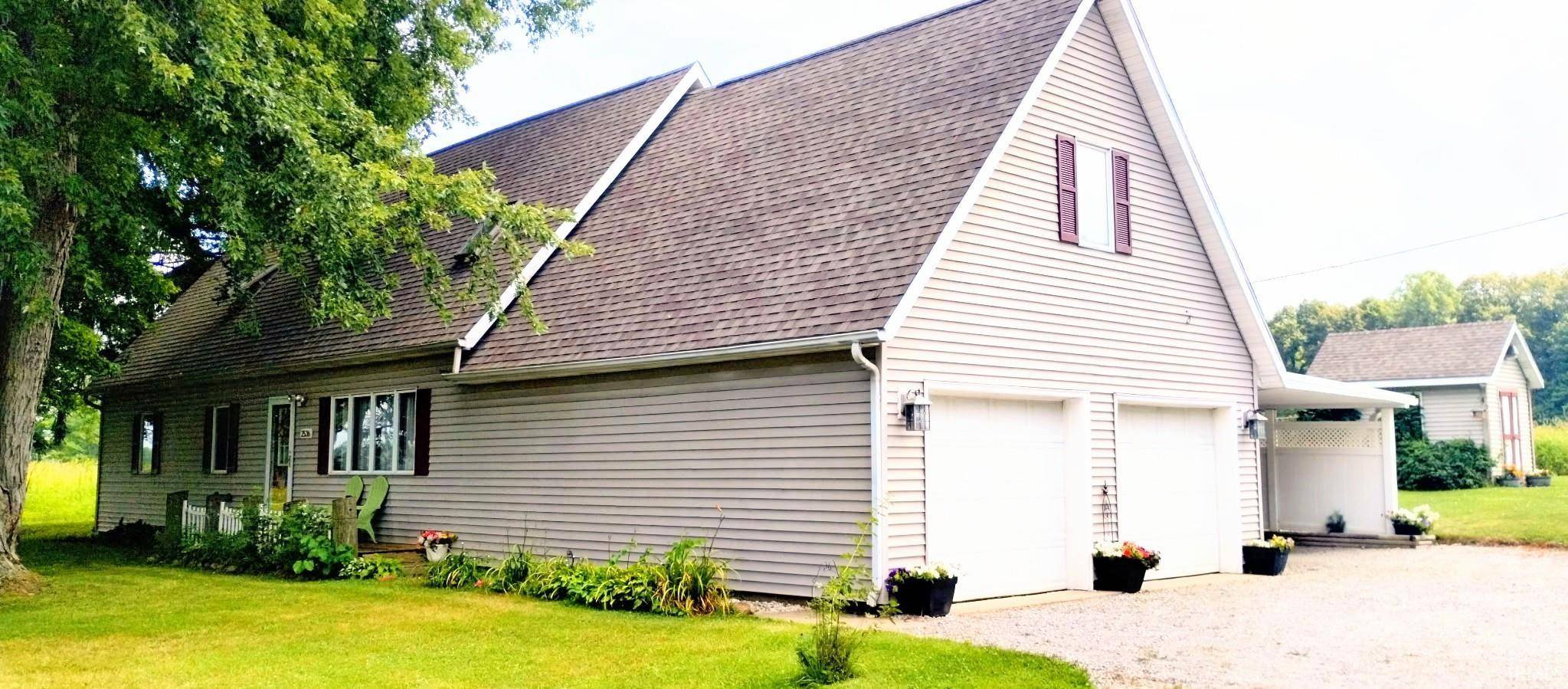 2536 N 325 E RD, Warsaw, IN 46582
