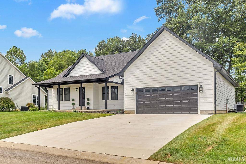 829 Spyglass Hill DR, Bedford, IN 47421-9295